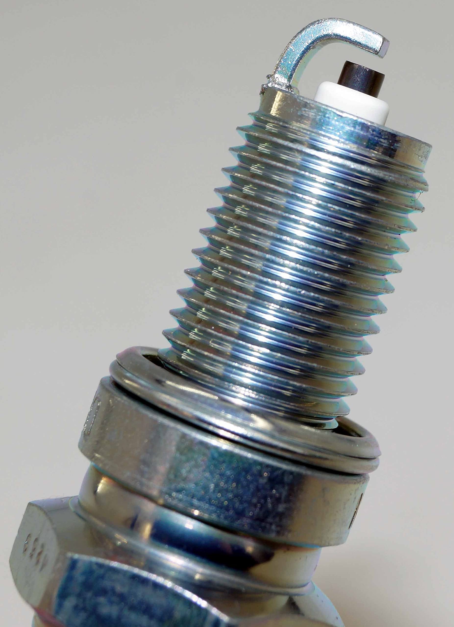 NGK DPR6EA-9 5531 P Spark Plug - High Performance Replacement for Cars, Trucks & Motorcycles - Perfect for Engine Maintenance & Tuning