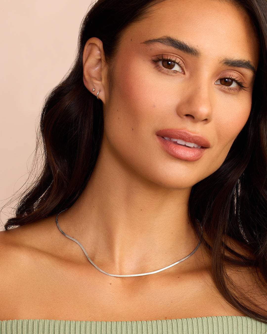 Taner Single Huggie Earrings - Minimalist Gold Hoop Earrings for Women, Dainty Huggie Hoops for Everyday Wear | Perfect for Work, Date Night & Casual Outfits