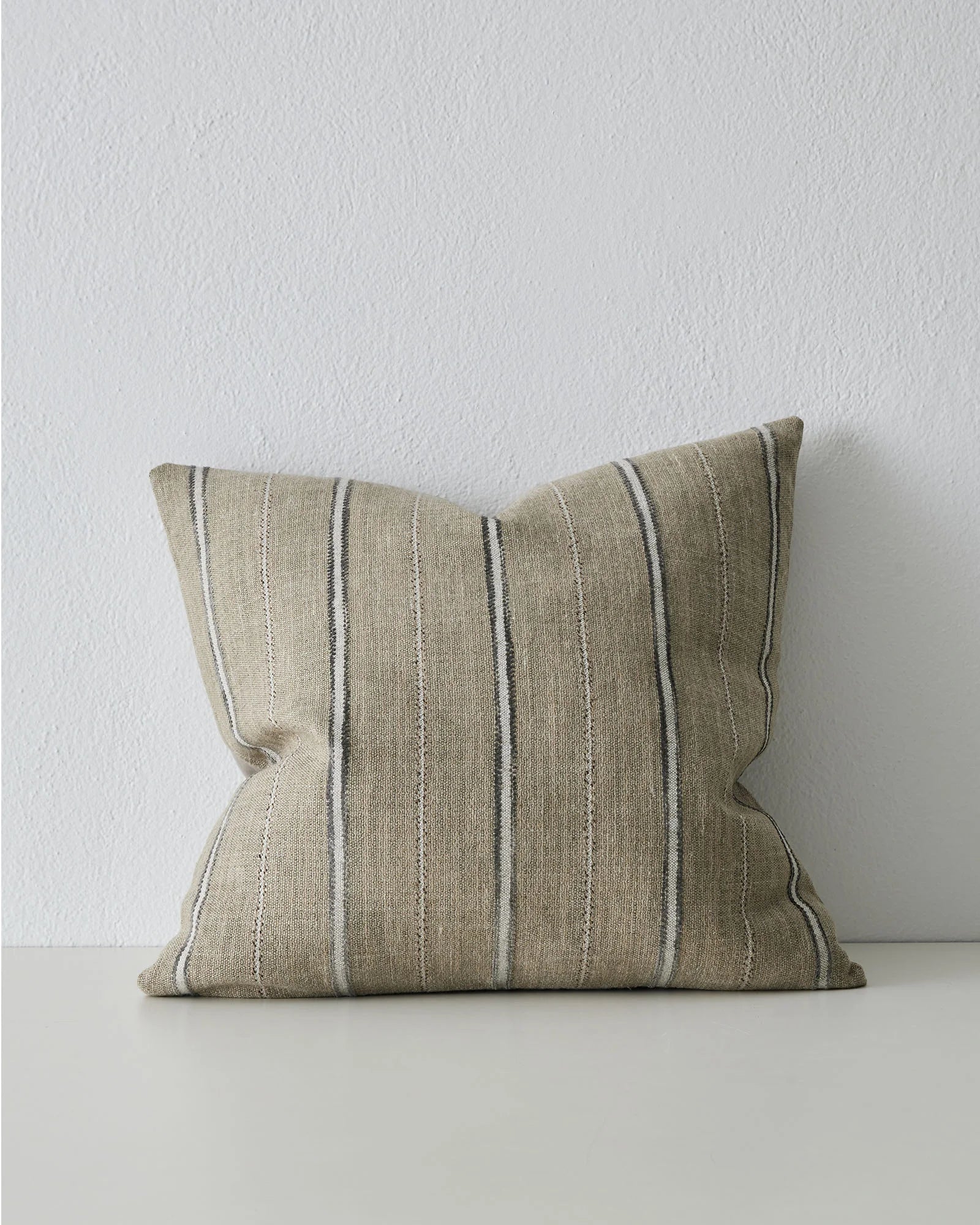 Isola Cushion Fog - Soft & Comfortable Seat Cushion for Home, Office & Outdoor Use - Perfect for Chairs, Sofas & Patio Furniture