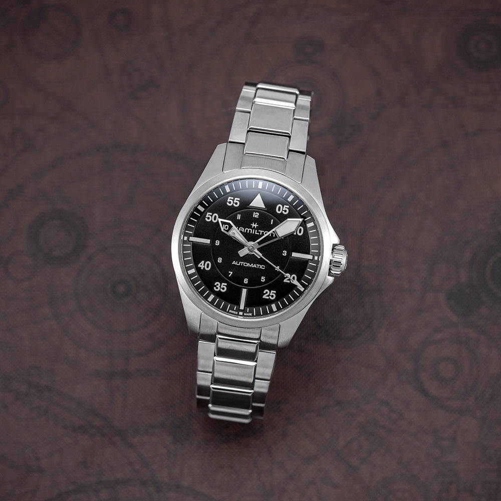 Pilot 36mm Black Dial Stainless Steel Bracelet Watch - Stylish Men's Dress Watch for Business & Formal Occasions