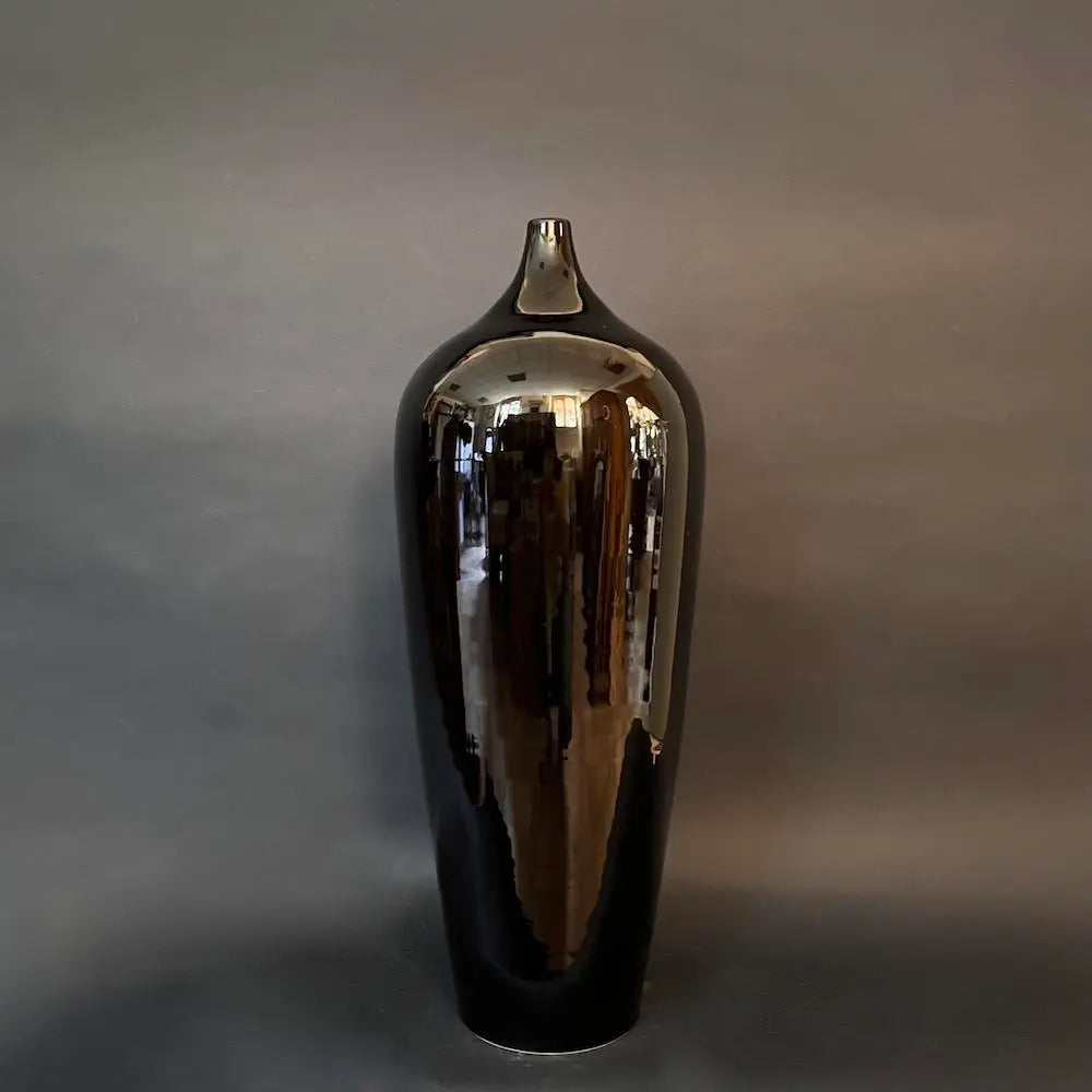 Elegant Black Imperial Vase - Handcrafted Ceramic Home Decor for Living Room, Dining Table & Wedding Centerpiece