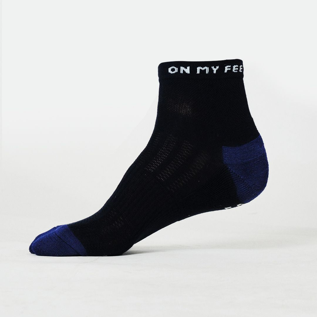 Blue Running Socks for Men & Women - Breathable Athletic Socks for Jogging, Gym & Outdoor Sports - Comfortable Unisex Performance Socks