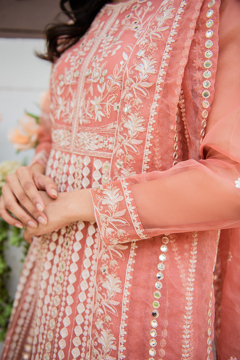 Mahjabeen SS22 Women's Fashion Collection - Trendy Outfits for Casual, Party & Office Wear