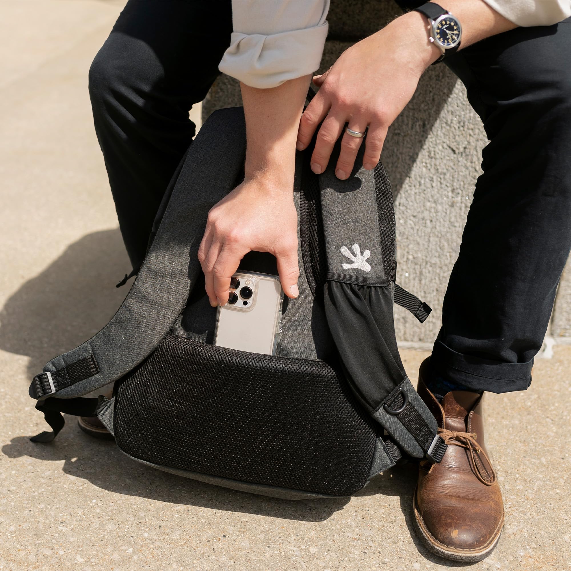 Geckobrands Endurance Backpack - Lightweight Waterproof Laptop Backpack with Multiple Compartments, Durable Travel Backpack for Men & Women - Perfect for Work, School, Hiking and Daily Commute