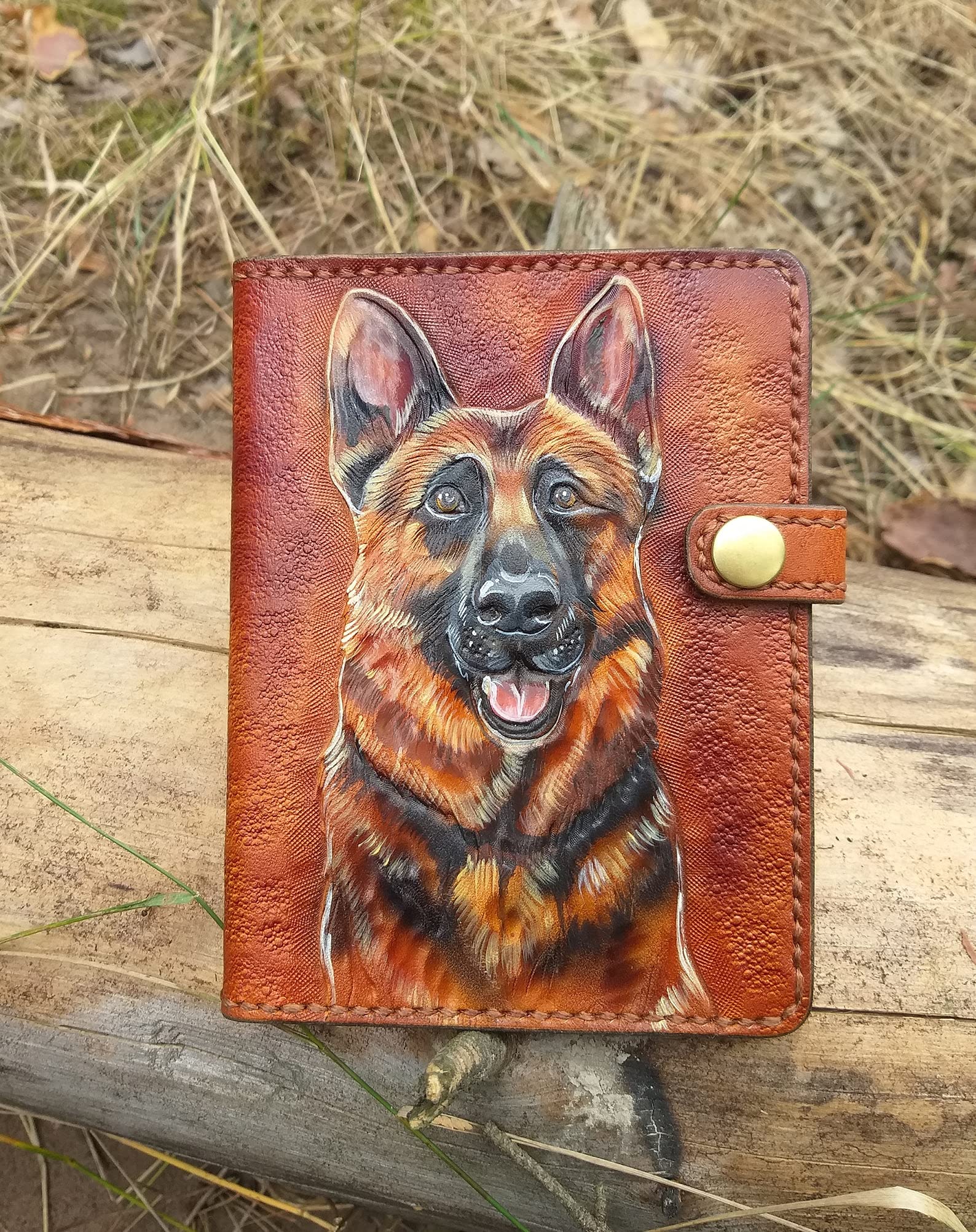 Handmade 3D Genuine Leather Wallet for Men - Custom Carved & Tooled Biker Wallet with Airbrush Art - Personalized German Shepherd Design - Perfect Gift for Motorcycle Riders & Leather Enthusiasts