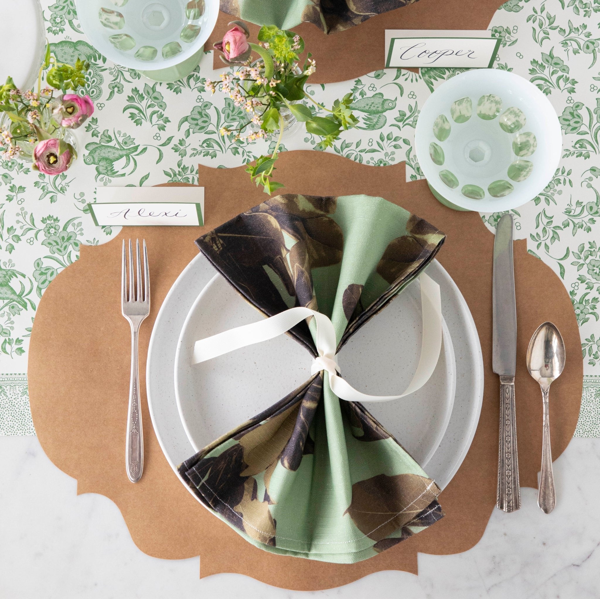 Eco-Friendly Kraft French Frame Placemats for Dining - Perfect for Home, Restaurant & Party Decor