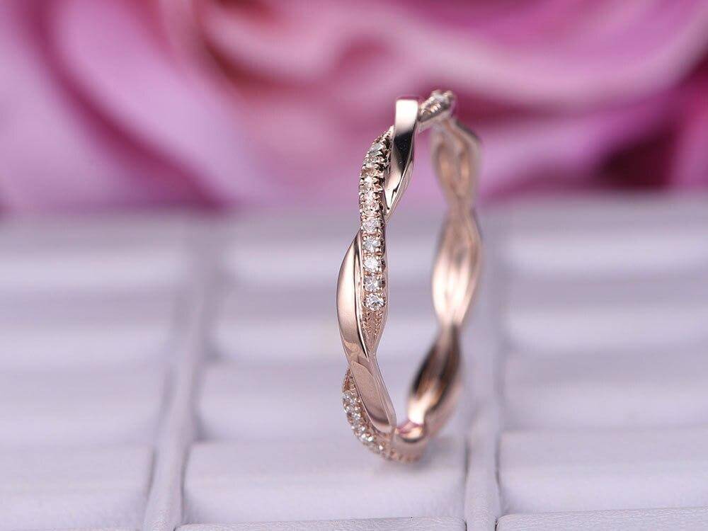 0.50 Carat Moissanite Diamond Wedding Band - Stackable Twisted Anniversary Ring in 18k Gold Plating - Perfect for Bridal Sets, Engagement Rings & Special Occasion Jewelry Gifts