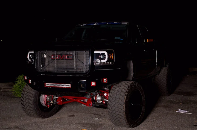 GMC Sierra & Denali 2500/3500 HD Projector Headlights (2014-2019) - Smoked/Black with Smooth OLED DRLs & Halos | Single Wheel Compatible | Enhanced Night Driving & Off-Road Visibility