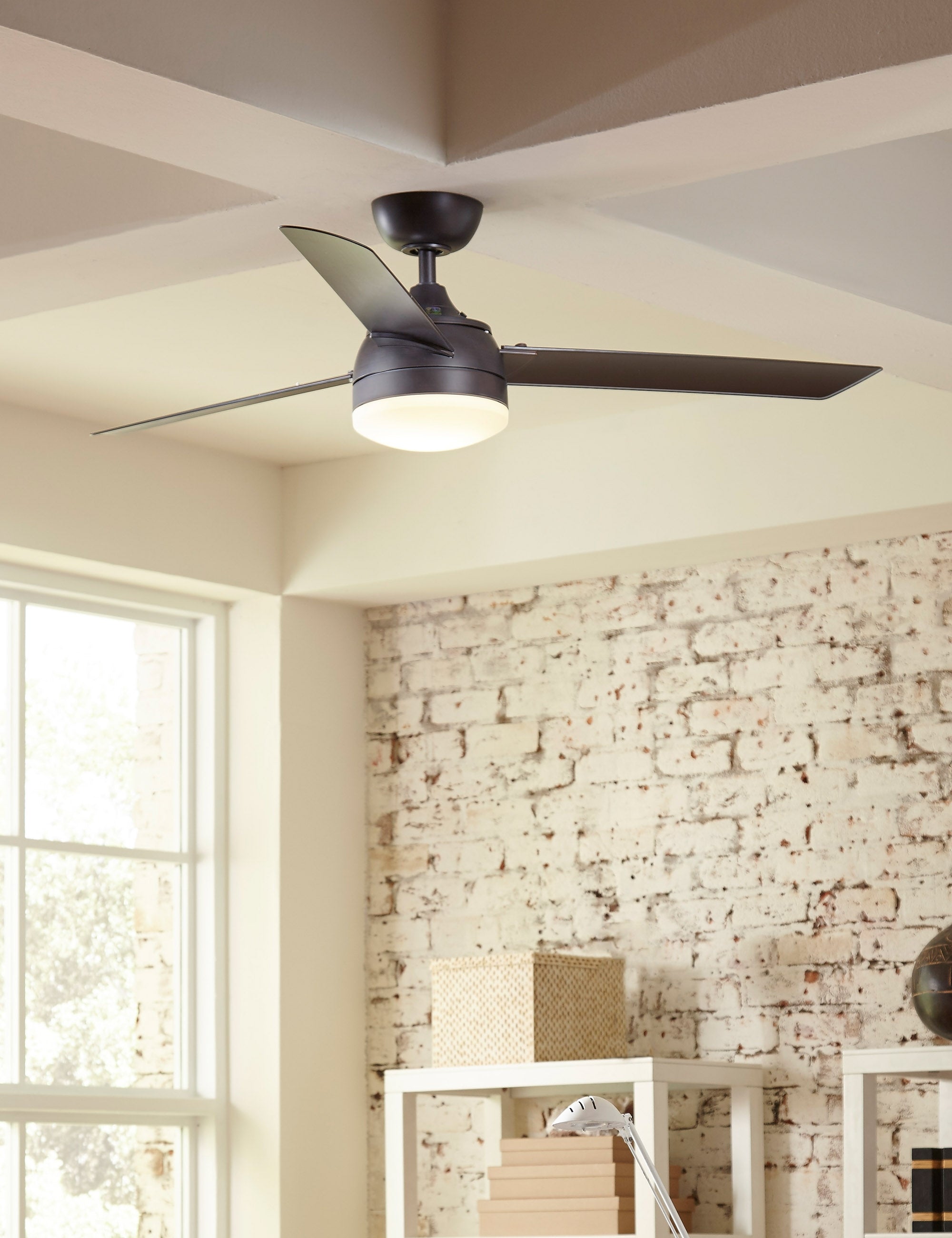 Alya 52 Inch Indoor Outdoor Ceiling Fan with Light Kit - Damp Rated, Remote Control, Reversible Blades - Perfect for Patio, Bedroom, Living Room, and Covered Porches