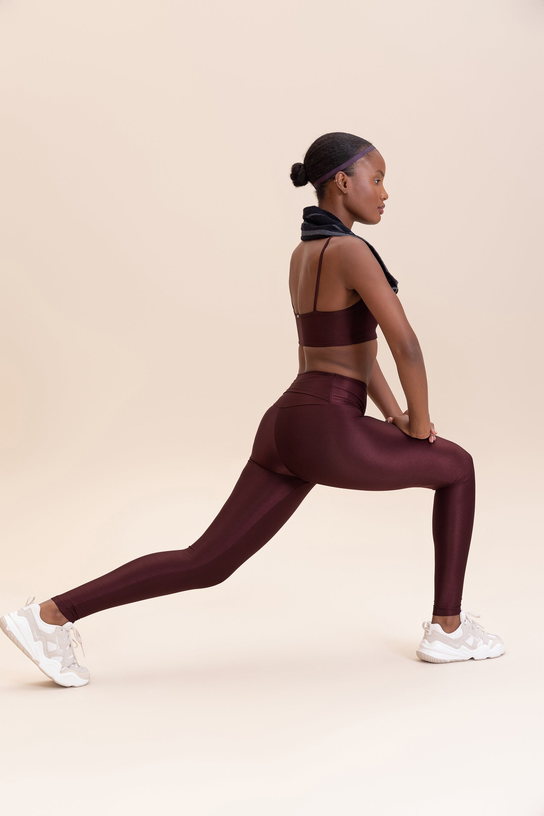 Allure® Adaptiv High-Waisted Yoga Leggings for Women - Stretchy, Breathable & Comfortable Workout Pants - Perfect for Yoga, Gym & Everyday Wear