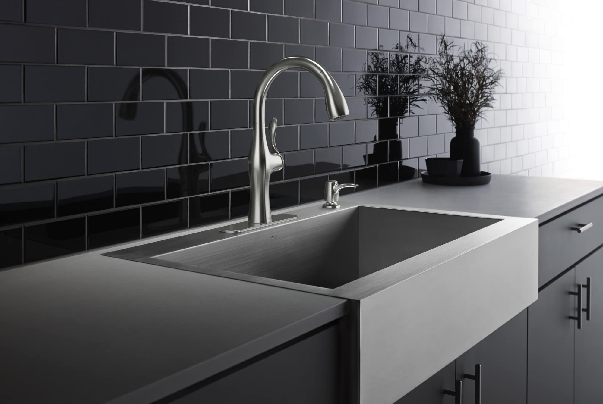 ALMA® Pull Down Kitchen Faucet - High Arc Modern Design, Lead-Free Brushed Nickel, 360° Swivel Spout for Easy Cleaning (Perfect for Home, Restaurant & Commercial Kitchens)