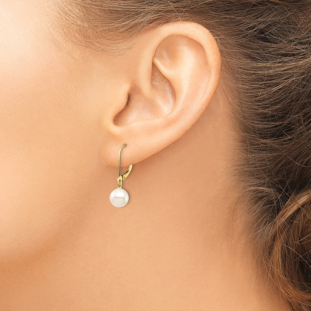 XF725E 7-8mm White Round Freshwater Cultured Pearl Gold Leverback Earrings - Elegant Jewelry for Weddings, Parties & Special Occasions