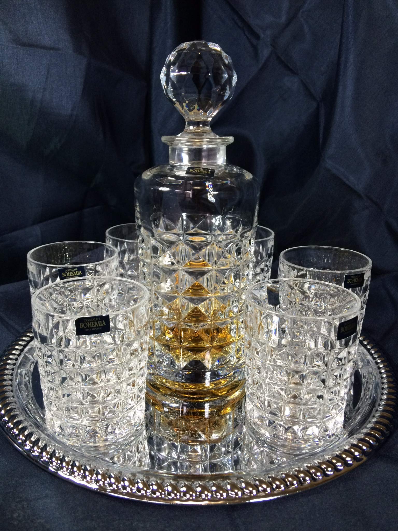 Premium Czech Crystal Glass Whiskey Decanter & Tumbler Set (1 Decanter + 6 Glasses) - 22oz & 8oz Old Fashioned Barware - Handcrafted Bohemia Glass for Whiskey Lovers - Perfect for Gifts, Home Bars & Cocktail Parties
