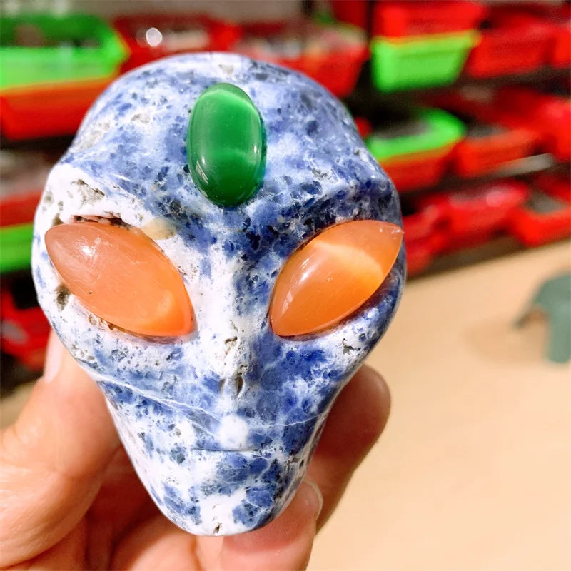 Natural Blue Sodalite Alien Skull Carving - Reiki Healing Crystal Gemstone Figurine for Meditation, Spiritual Decor, Unique Home Ornament & Gift (1 Piece) - Perfect for Yoga Spaces, Altars & Energy Work