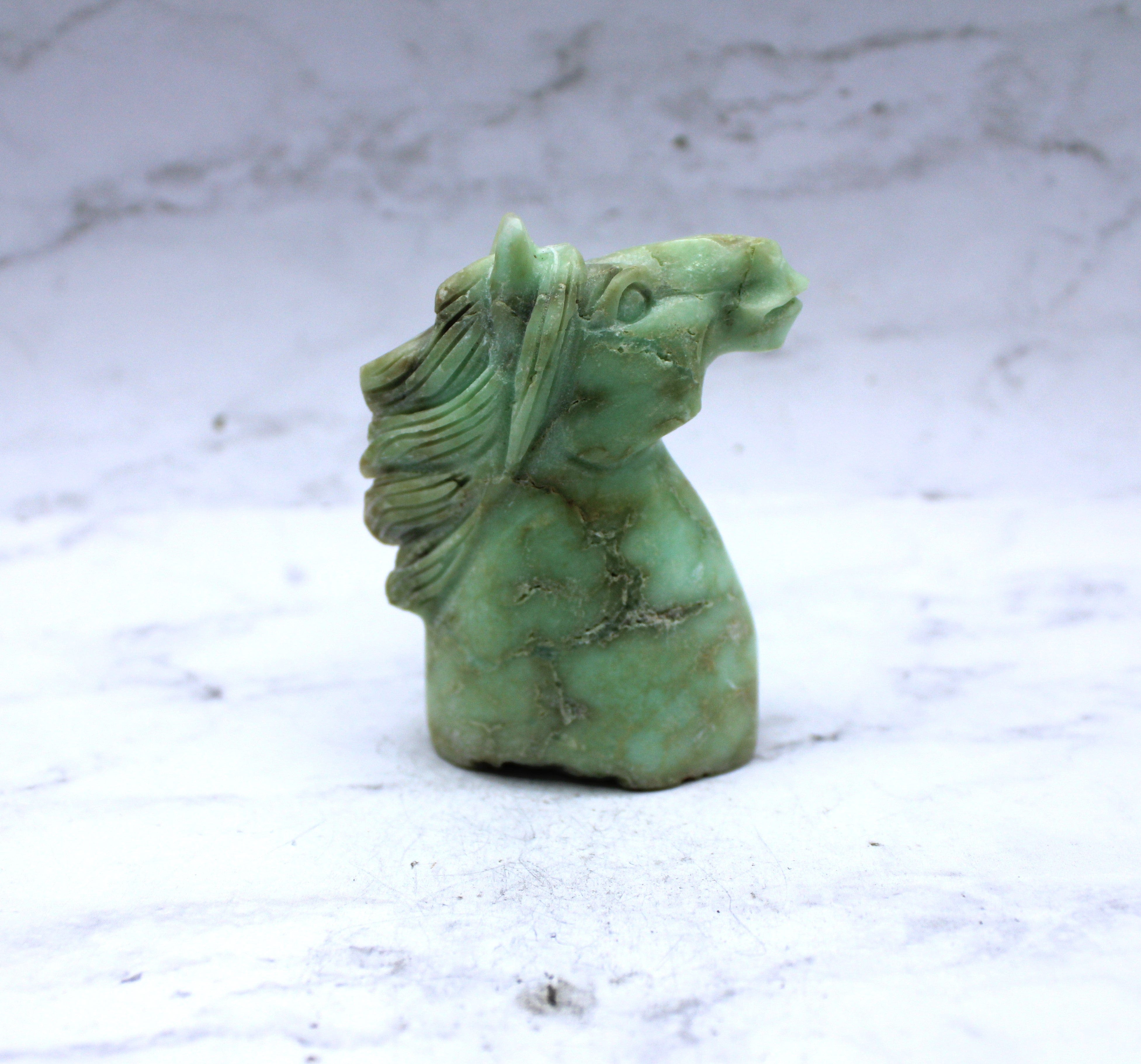 Natural Green Chrysoprase Gemstone Horse Carving - Handmade Crystal Figurine for Home Decor, Feng Shui, and Gift Giving