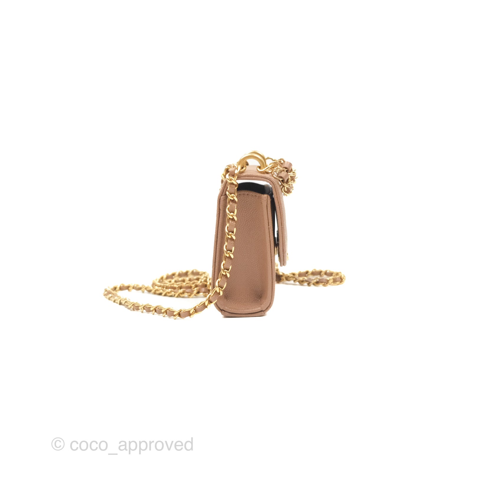 Chanel CC Chain Clutch Bag in Beige Caviar Leather with Gold Hardware - Perfect for Evening Parties & Luxury Events
