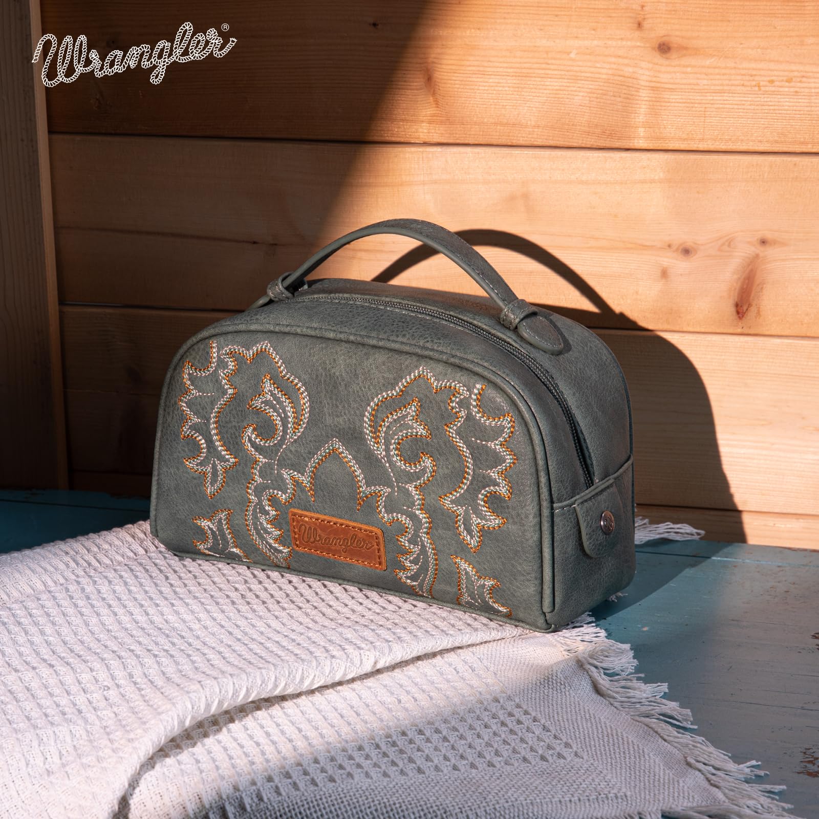 Wrangler Women's Makeup Pouch - Mini Western Toiletry Bag, Cosmetic Organizer with Paisley Design for Travel, Gym & Daily Essentials | Perfect for Cosmetics, Jewelry & Small Accessories