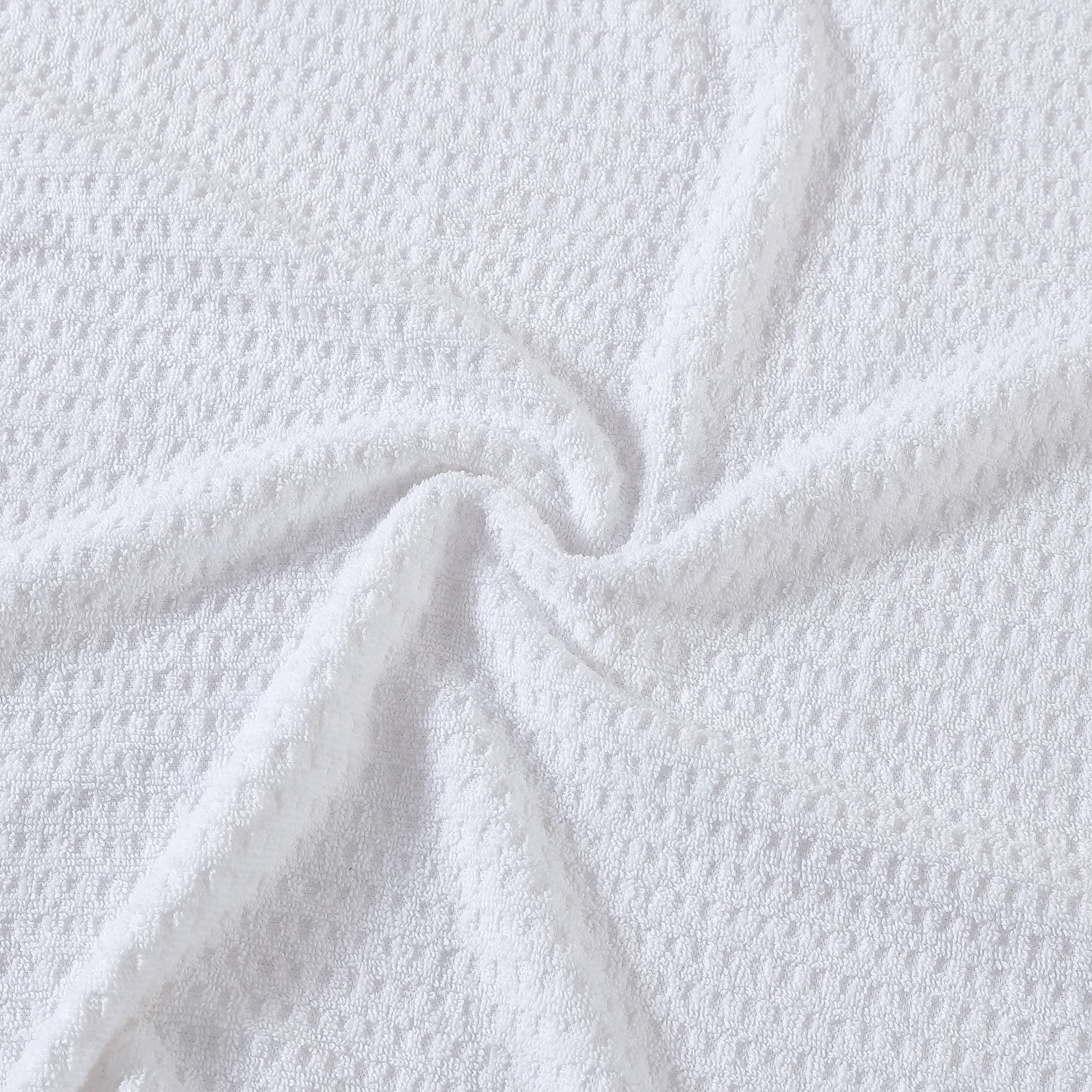 Tommy Bahama Luxury Bath Towels Set of 2 - Super Absorbent, Ultra Soft & Quick-Drying - OEKO-TEX Certified, Fade & Lint Resistant - Northern Pacific White - Perfect for Spa, Beach & Guest Bathrooms