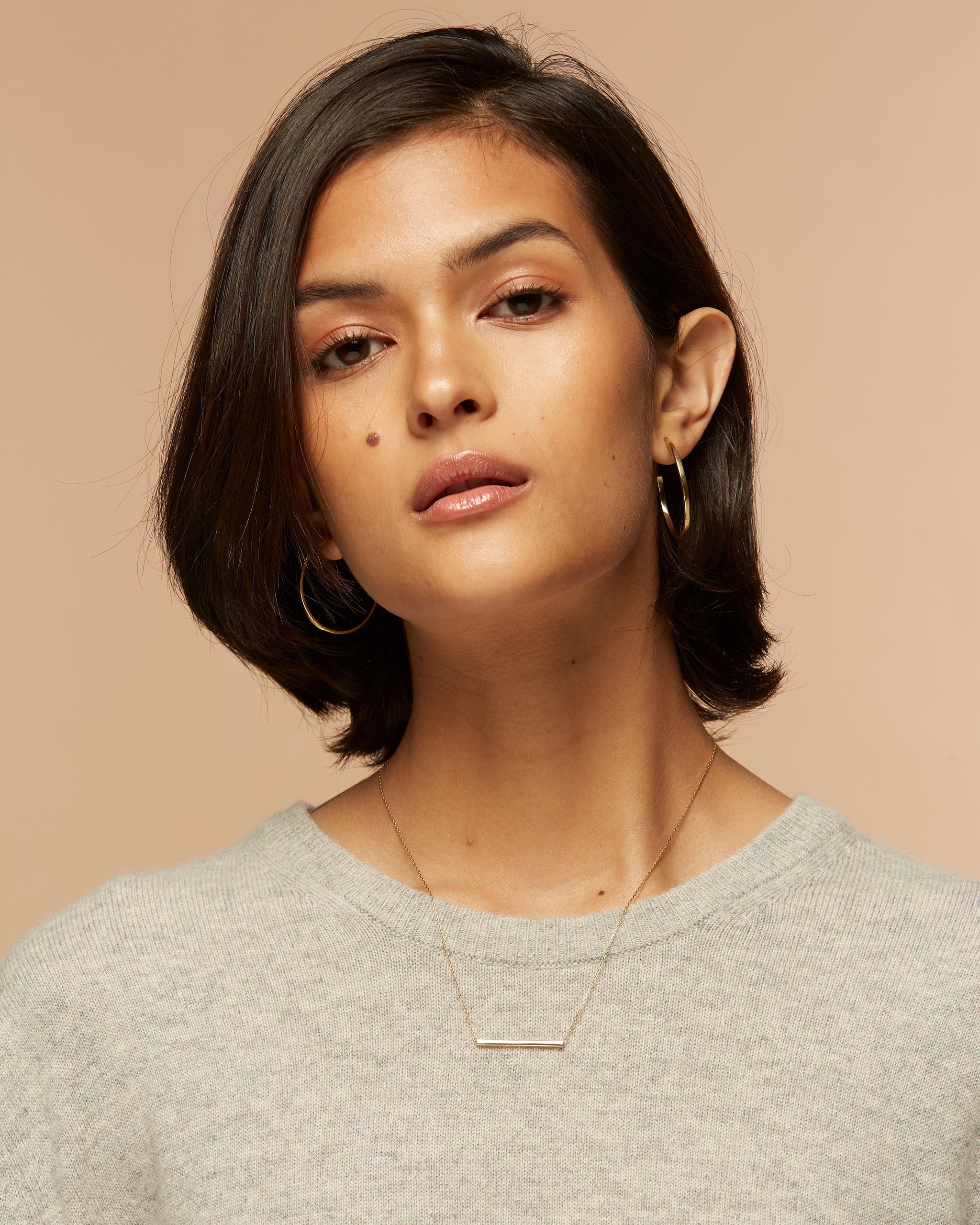 Elegant Bar Necklace for Women - Minimalist Gold Pendant Jewelry Gift for Her - Perfect for Everyday Wear, Date Nights & Special Occasions