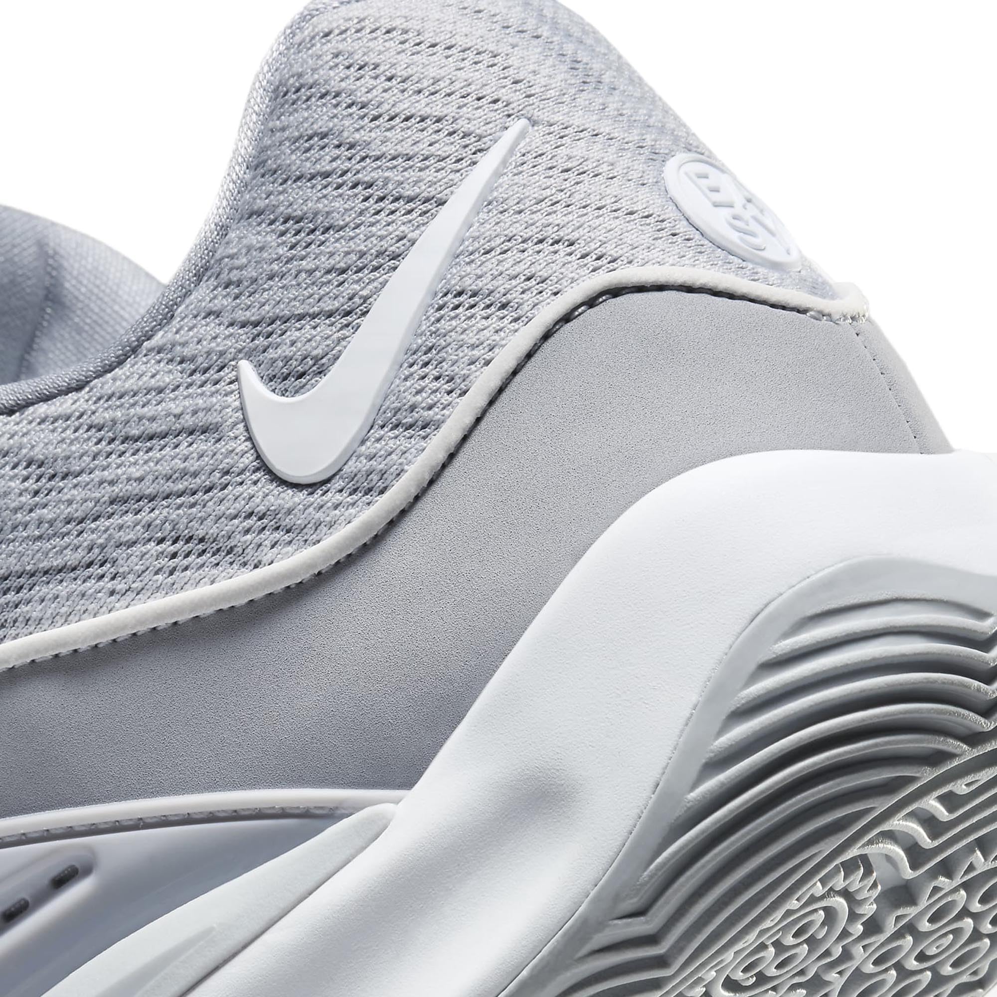 Nike KD16 Basketball Shoes for Men & Women - Wolf Grey/White - Size 9 Men/10.5 Women - High-Performance Court Shoes for Indoor & Outdoor Basketball Games