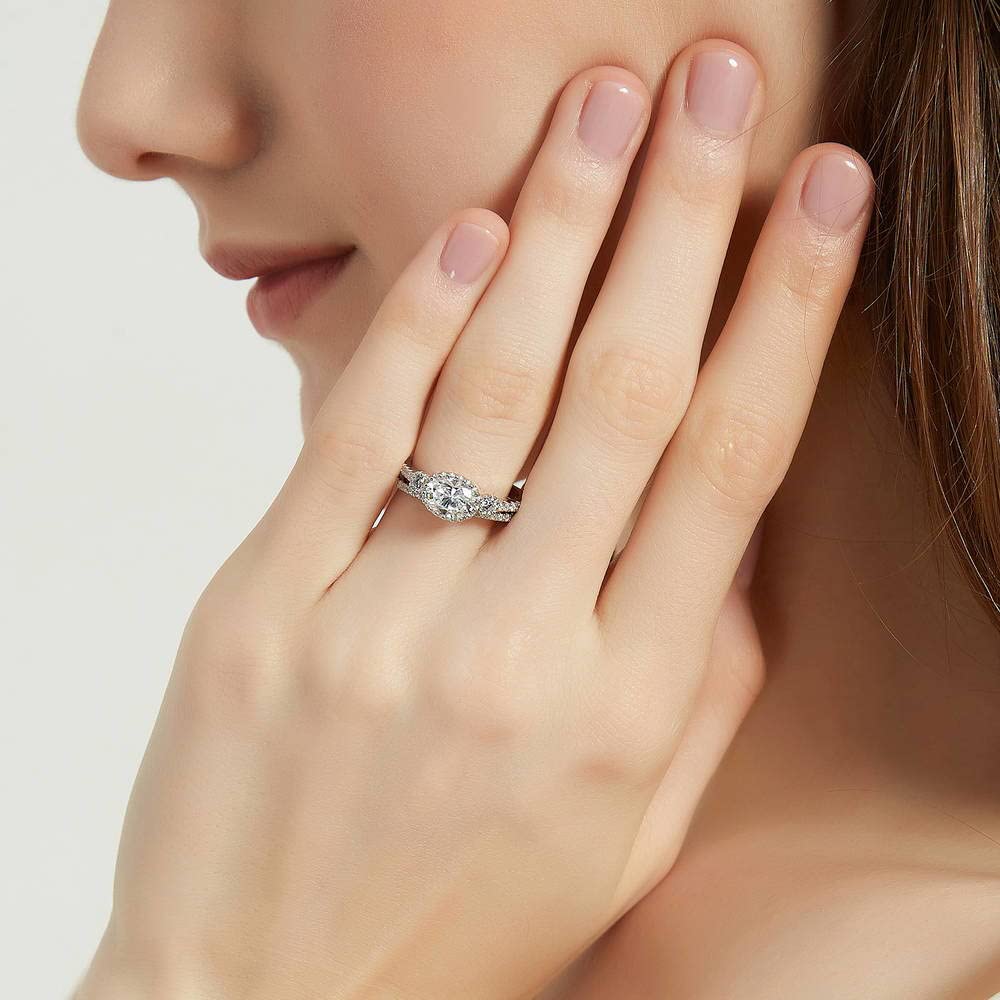 BERRICLE Sterling Silver 3-Stone Oval Cut Cubic Zirconia Engagement Ring Set for Women - 1.2 Carat CZ Wedding Band, Rhodium Plated Size 4-10 - Perfect for Proposals, Anniversaries & Special Occasions