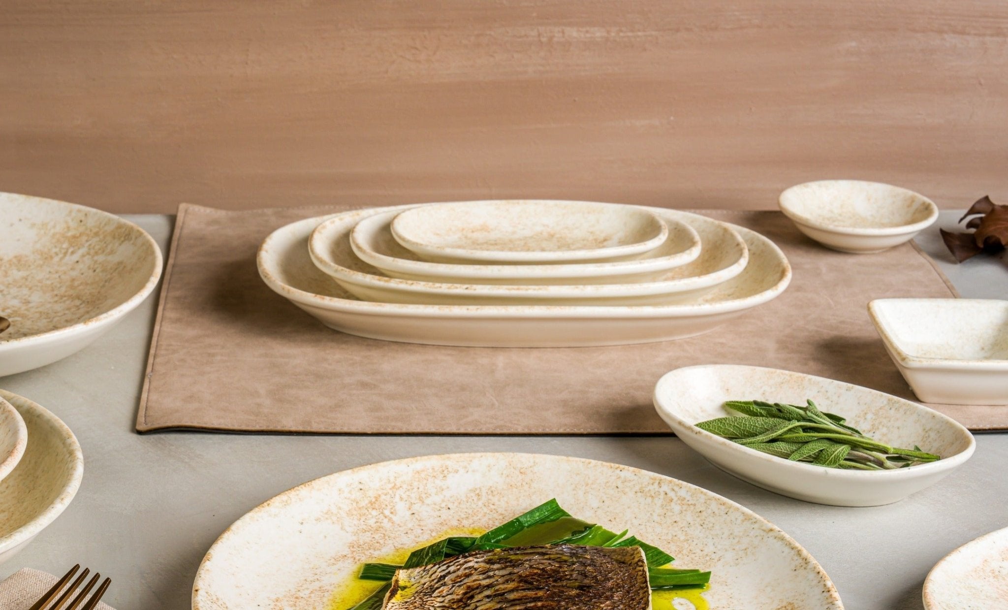 Premium 23cm Nacreous Deep Plate (1000cc) - Elegant Serving Dish for Fine Dining, Buffets & Special Occasions