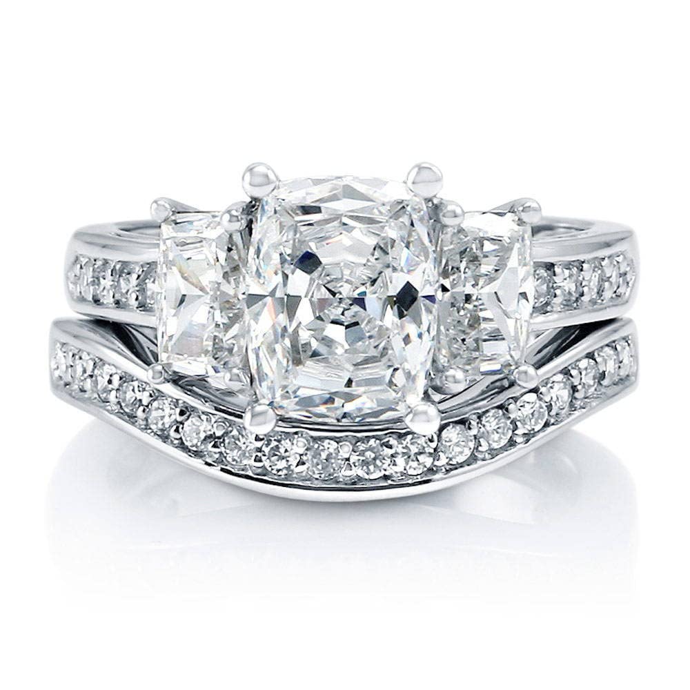 BERRICLE Sterling Silver 3-Stone Wedding & Engagement Ring Set - 2.6 Carat Cushion Cut Cubic Zirconia CZ for Women, Rhodium Plated Size 4-10 - Perfect for Proposals, Anniversaries & Special Occasions