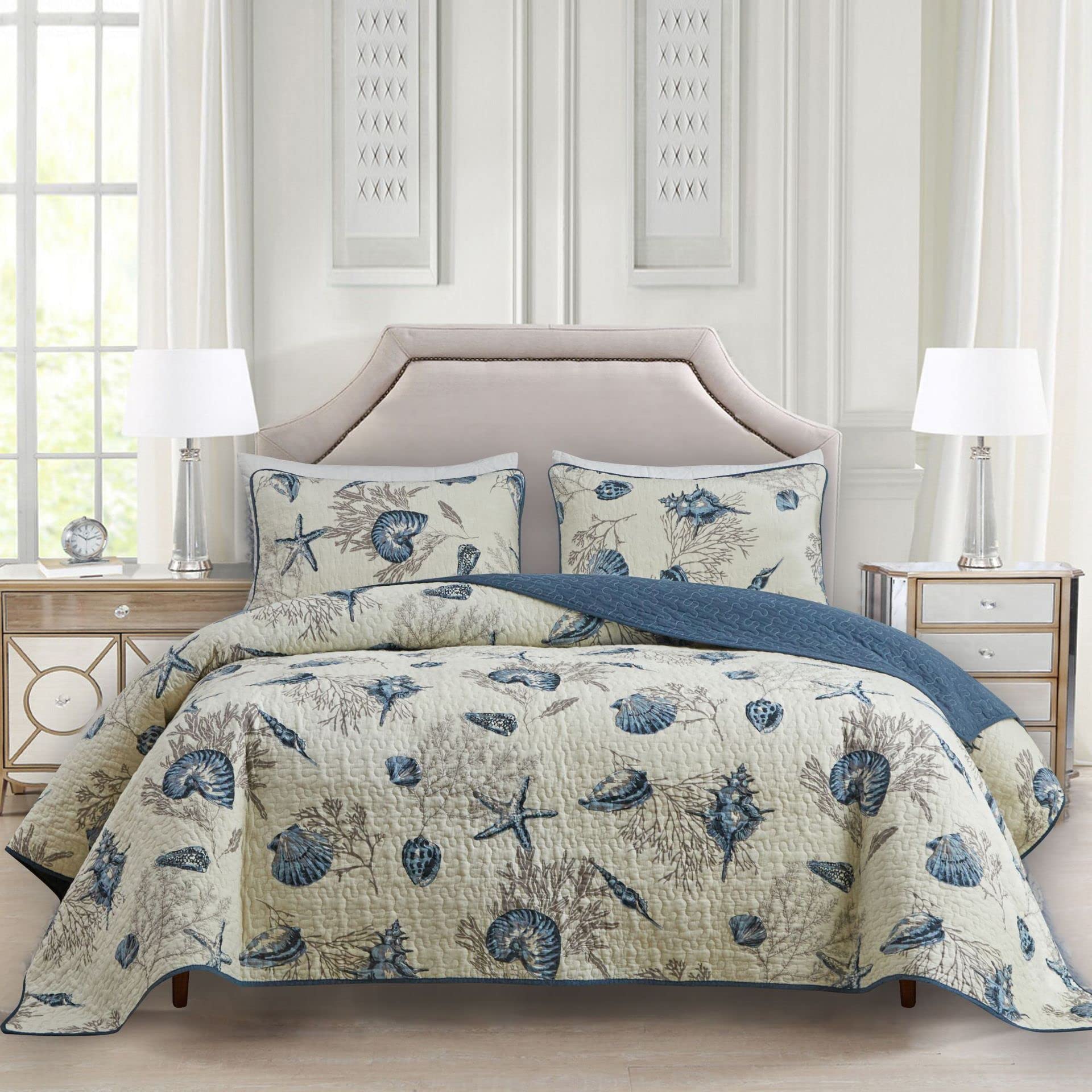 ABREEZE Coastal Beach Theme Quilt Set - Queen Size Nautical Cotton Bedspread with Shams | Ocean Inspired Bedding Set Featuring Seashell, Conch, Coral & Starfish Designs | 3-Piece Beige Comforter Set for Beach House, Guest Room & Coastal Decor
