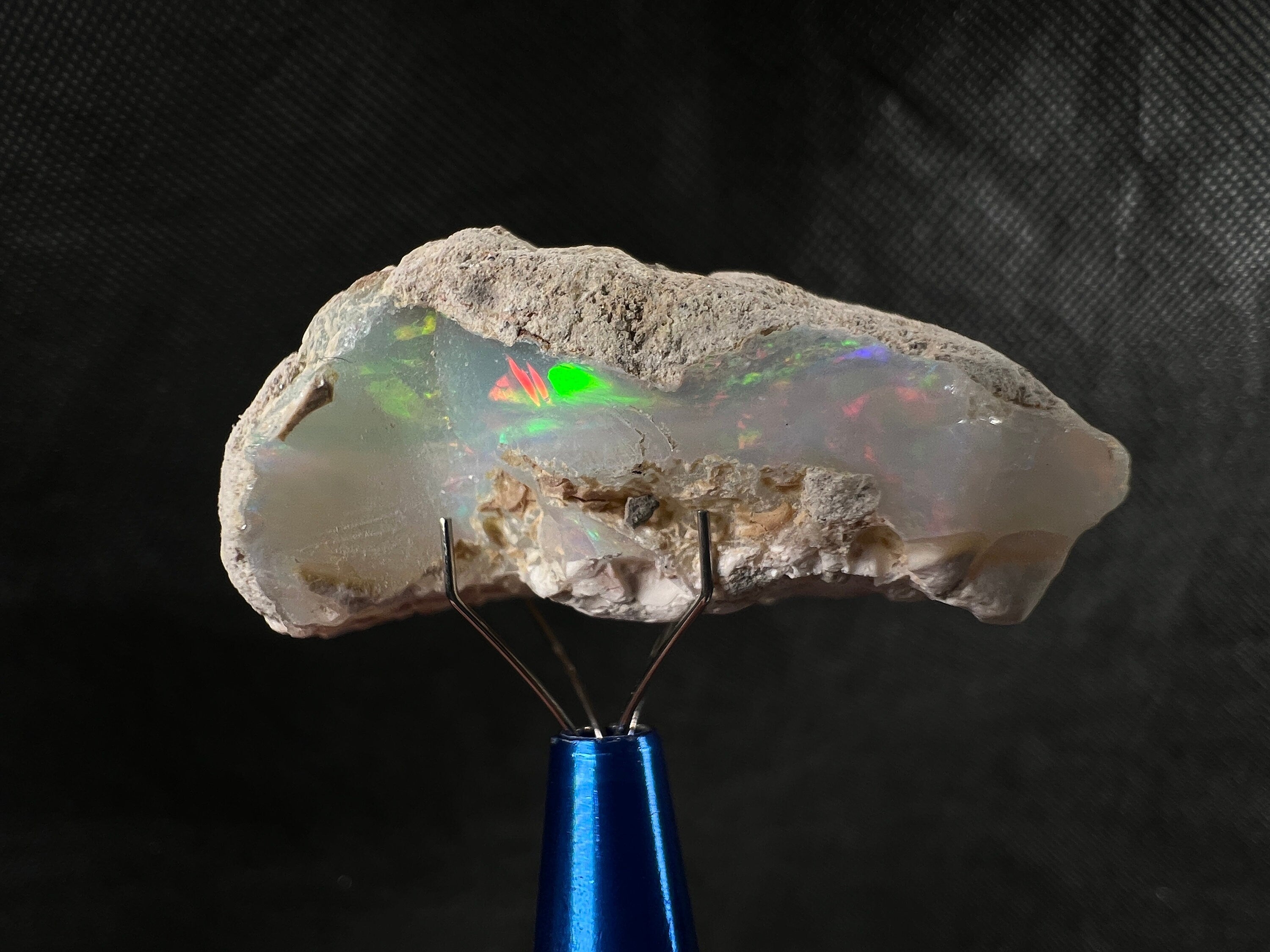 Premium 4A+ Welo Opal Raw Crystal - Natural Cutting Grade Opal Gemstone, October Birthstone for Jewelry Making & Healing Crystals (50649) | Perfect for Handmade Rings, Necklaces & Spiritual Healing