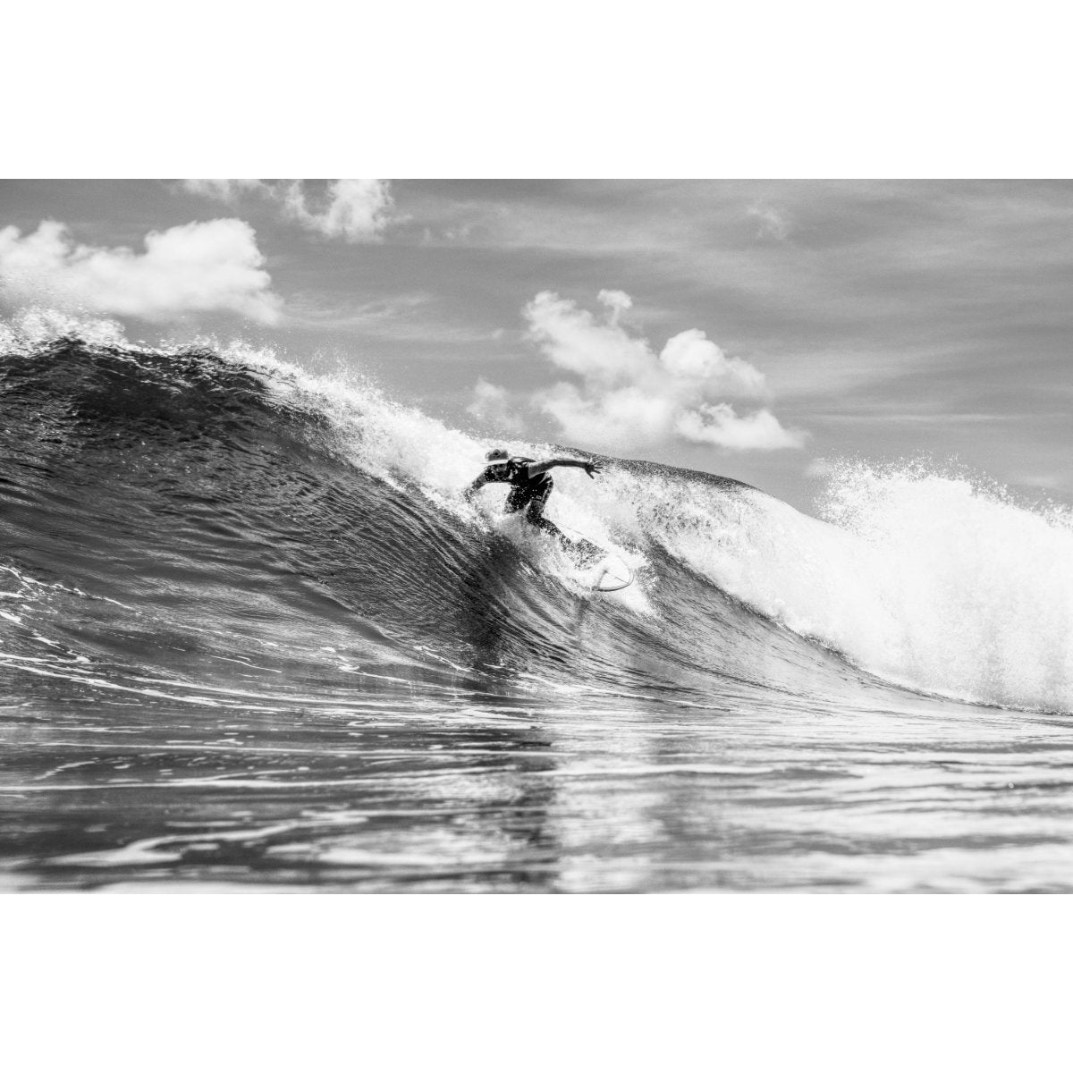 Aloha Keel Twin 6'4 Surfboard - Premium PU Construction - Blue Futures Fins - Perfect for Small Waves & Beach Cruising