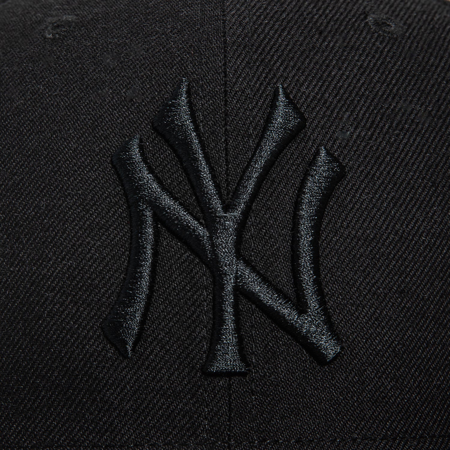 47 Brand New York Yankees No Shot Snapback Hat - Black | Adjustable Baseball Cap for Men & Women | Perfect for Games, Streetwear & Fan Collections