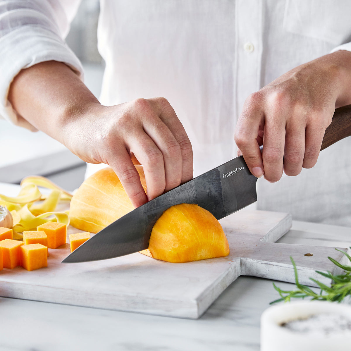 Premium Titanium Chef's Knife 8 Inch - Ergonomic Walnut Handle - Professional Kitchen Knife for Slicing, Dicing & Chopping - Ideal for Home Cooks & Culinary Enthusiasts