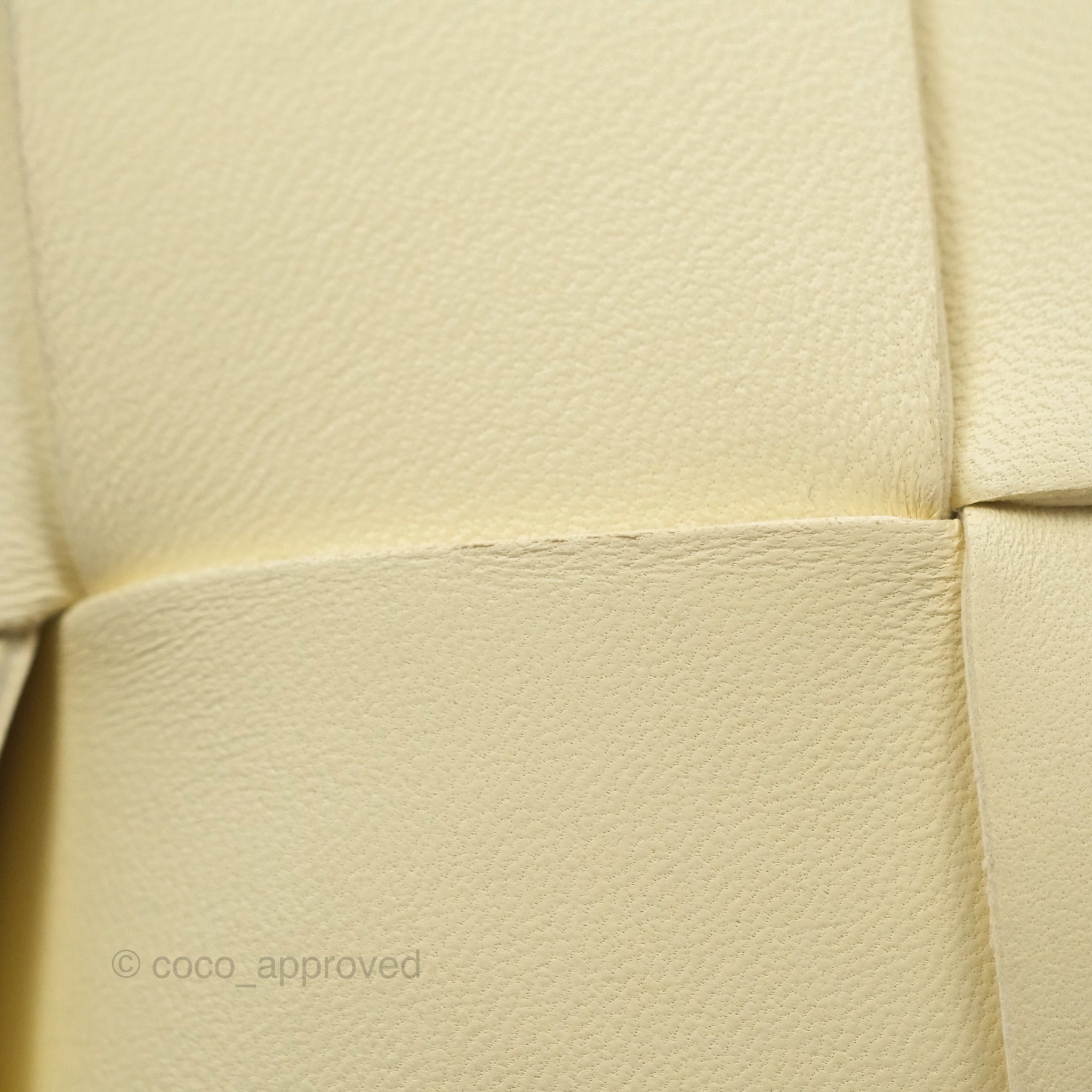 Bottega Veneta Small Brick Cassette Bag in Camomile - Luxury Crossbody Purse for Women, Perfect for Everyday Use & Special Occasions