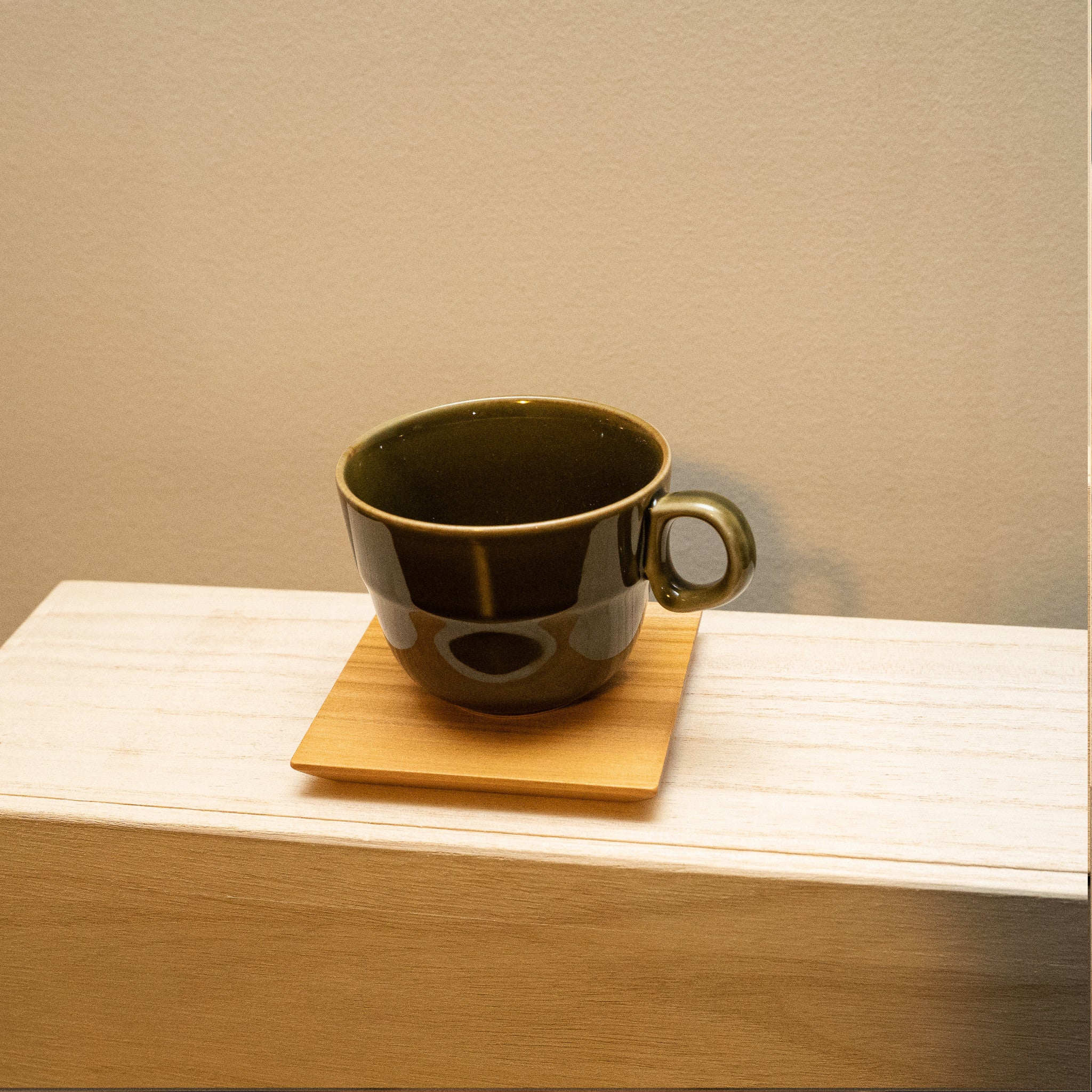Tsukechiyama Cherry Blossoms Saliu Coaster - Square Japanese Style Ceramic Coaster Set for Tea Cups & Coffee Mugs - Perfect for Home, Office & Gift Giving