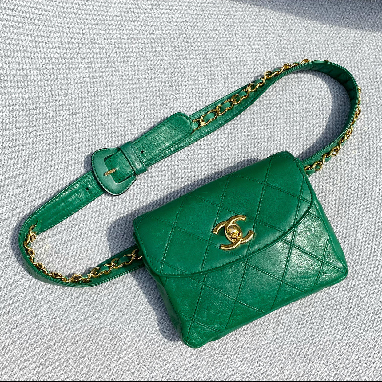 Vintage Chanel Green Waist Belt Bag from Early 1980s - 28-30 Inch Adjustable - Perfect for Retro Fashion & Evening Events