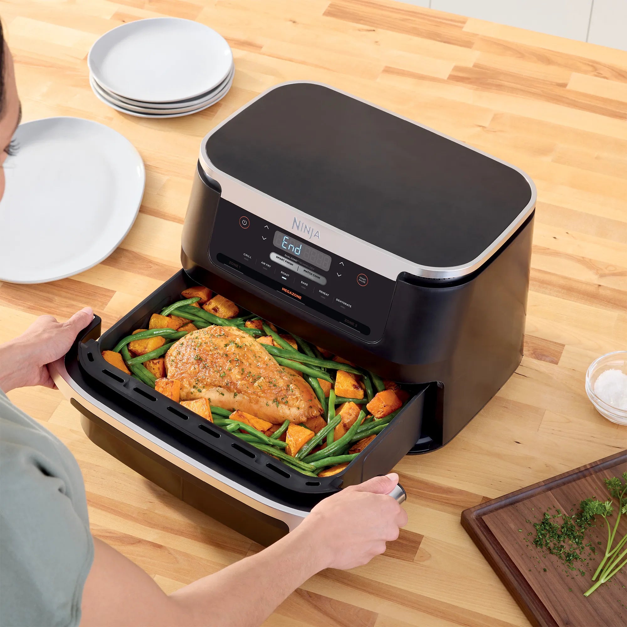 Ninja FlexDrawer Air Fryer 6.6L MegaZone - Large Capacity Digital Air Fryer Oven for Healthy Cooking | Perfect for Family Meals, Snacks & Party Food Preparation