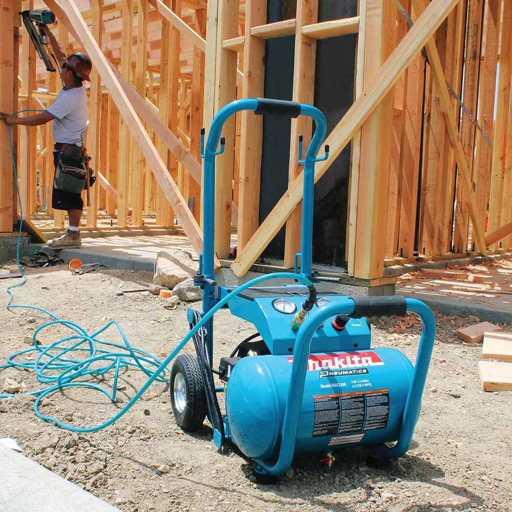 Makita MAC5200 3.0 HP Big Bore Air Compressor with Cast Iron Roll Cage - Powerful & Durable for Construction, Woodworking, and Automotive Repair