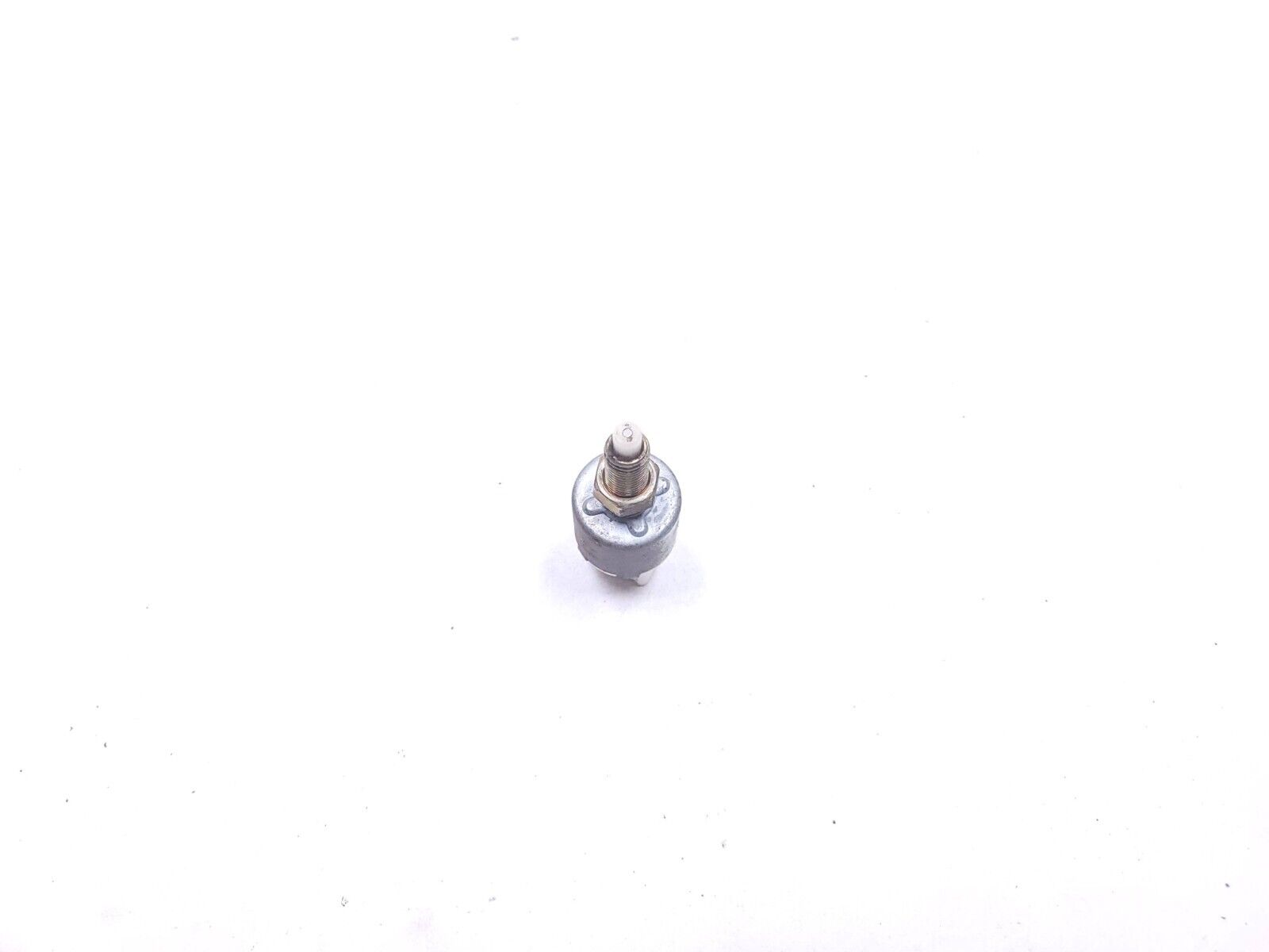 03 08 Toyota Corolla Brake Pedal Switch OEM Replacement Part - Perfect for Brake Light Repair & Maintenance | Compatible with 2003-2008 Corolla Models