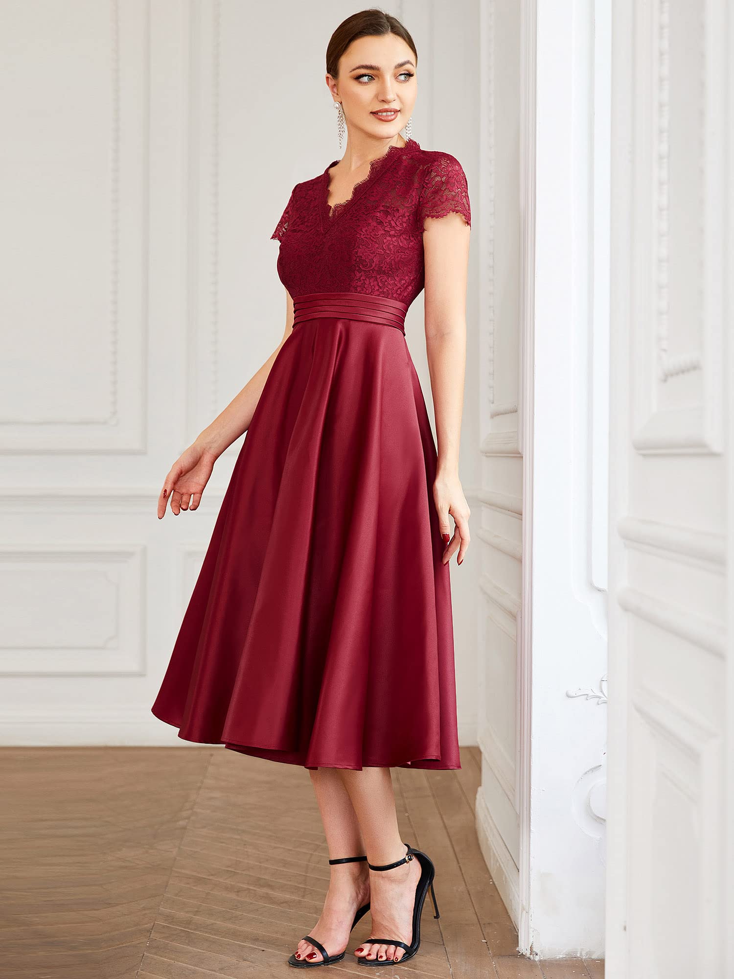 Ever-Pretty Women's A-Line Lace V-Neck Cocktail Dress - Elegant See-Through Pleated Design for Weddings, Parties & Special Occasions | Perfect for Bridal Showers, Evening Events & Formal Gatherings