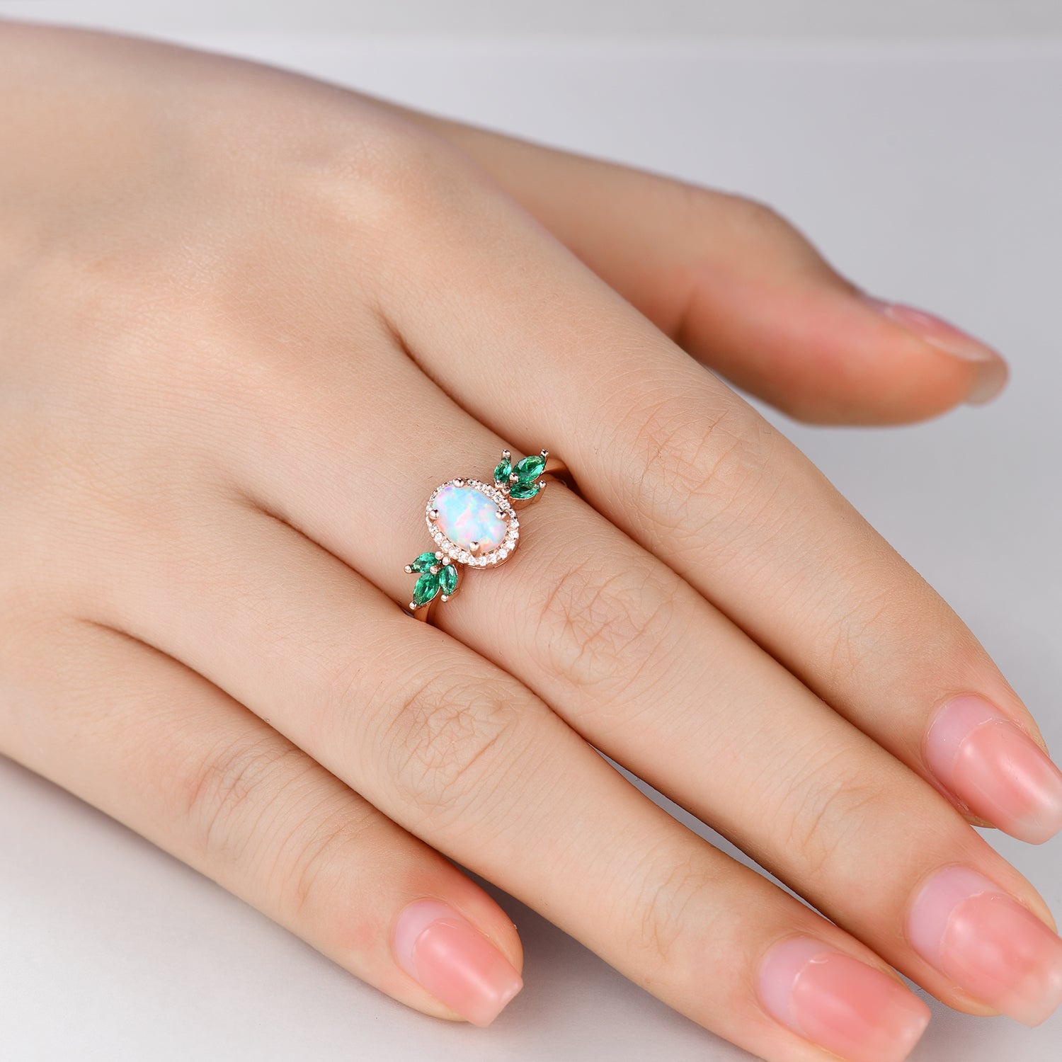 Exquisite Marquise Emerald Halo Diamond Engagement Ring in Rose Gold - Perfect for Proposals, Anniversaries & Bridal Jewelry