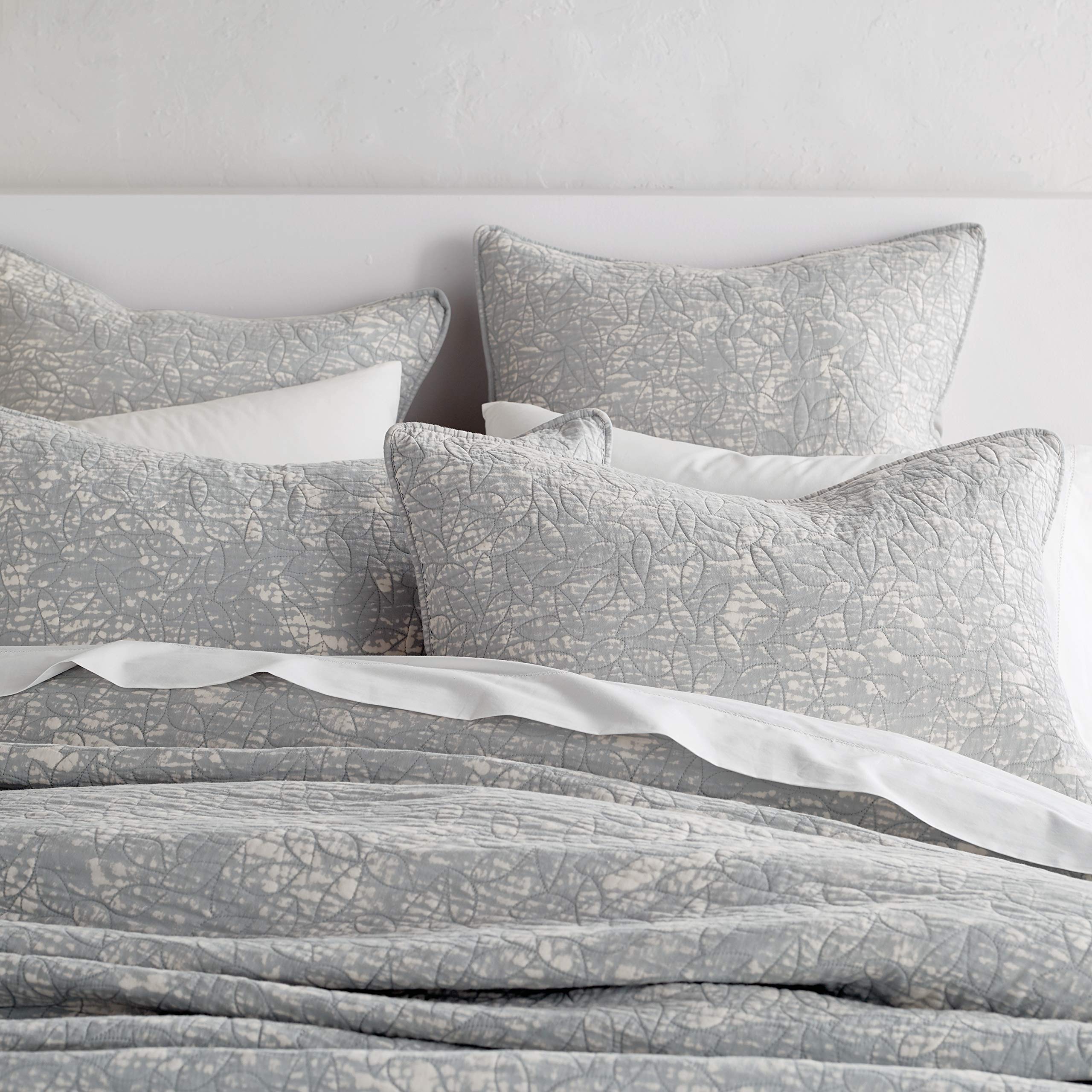DKNY Sunwashed Cotton Quilt King Size - Soft Grey Luxury Bedding Set for Master Bedroom & Guest Room - Breathable All-Season Comforter for Cozy Sleep