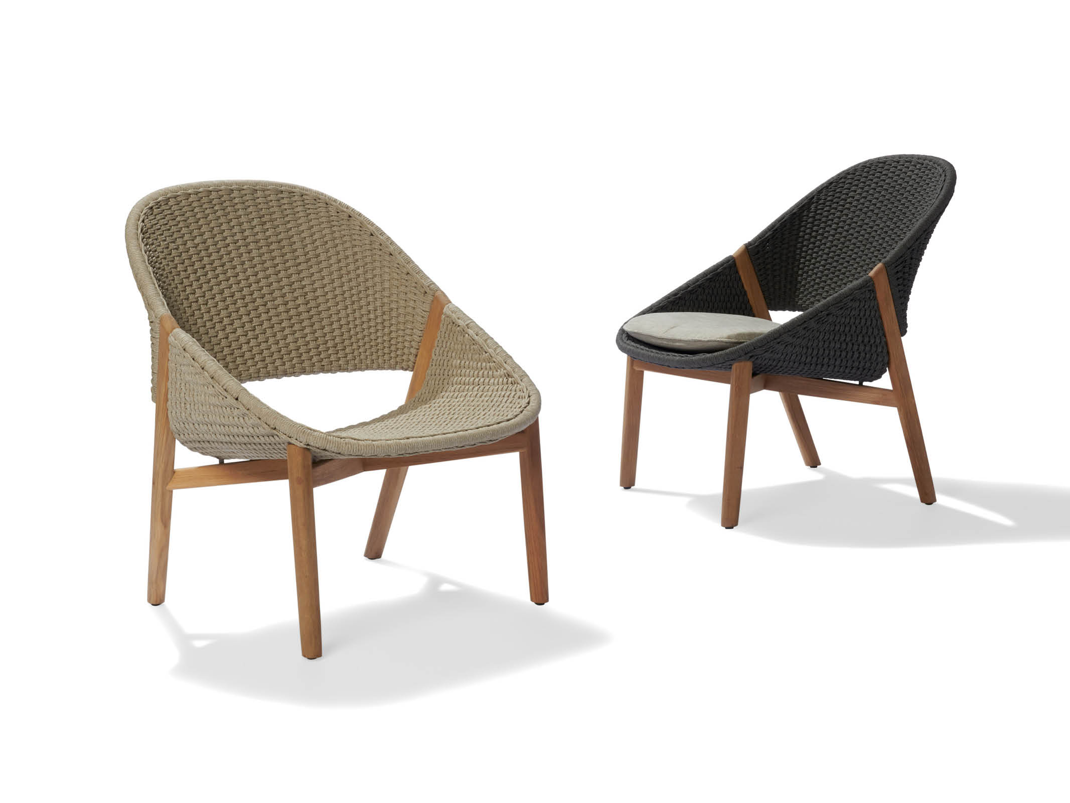 Elio Lounge Chair - Modern Accent Chair for Living Room, Bedroom & Office - Comfortable Upholstered Reading Chair with Soft Cushions - Perfect for Relaxing, Reading & Napping