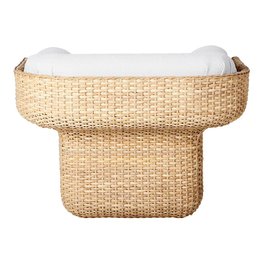 Premium Wicker Basket Lounge Chair for Patio, Garden & Poolside - Comfortable Outdoor Relaxation Furniture