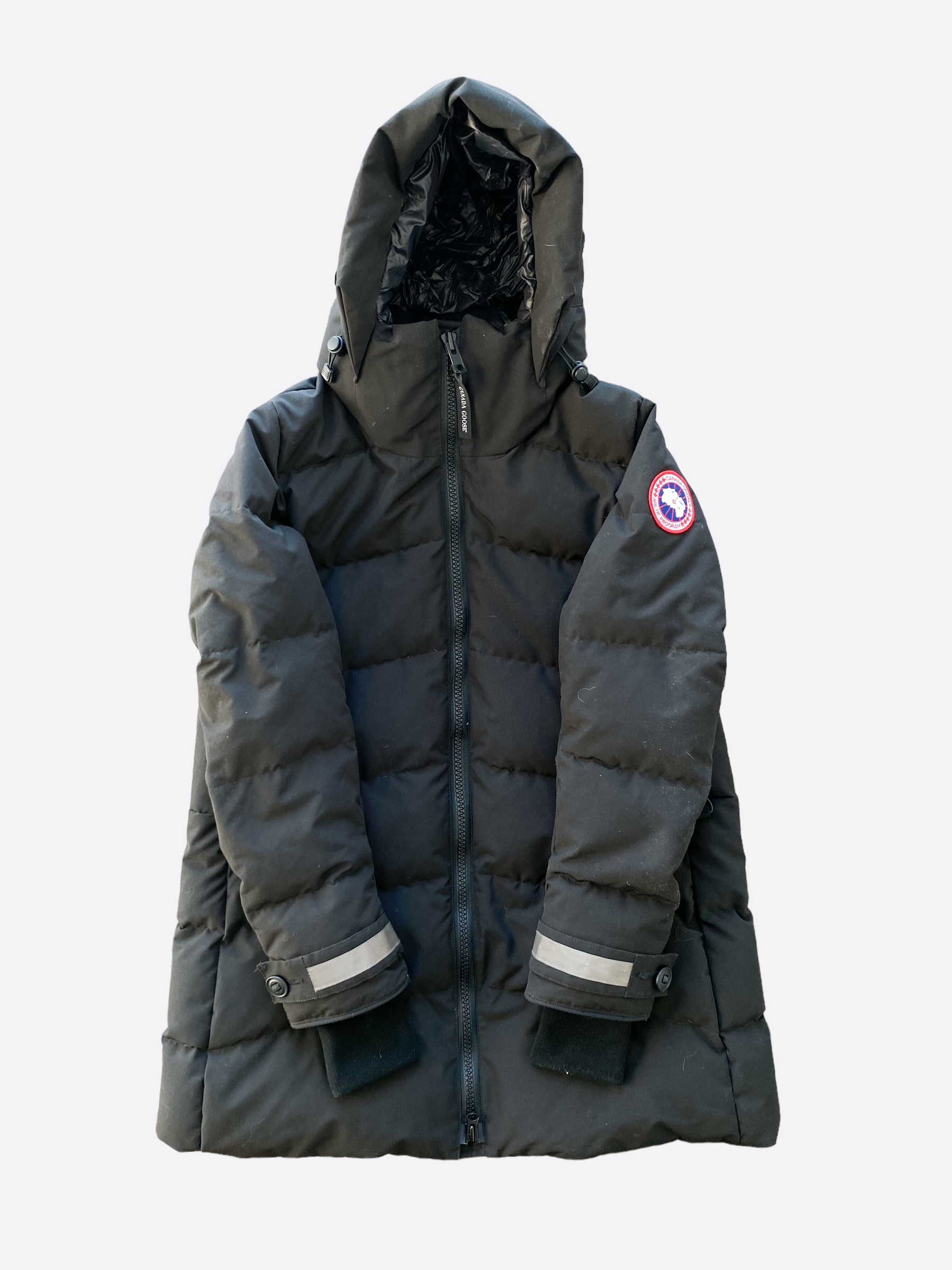 Canada Goose Black Merrit Women's Winter Jacket - Waterproof & Windproof Parka for Cold Weather - Perfect for Outdoor Activities, Skiing, and Daily Commute