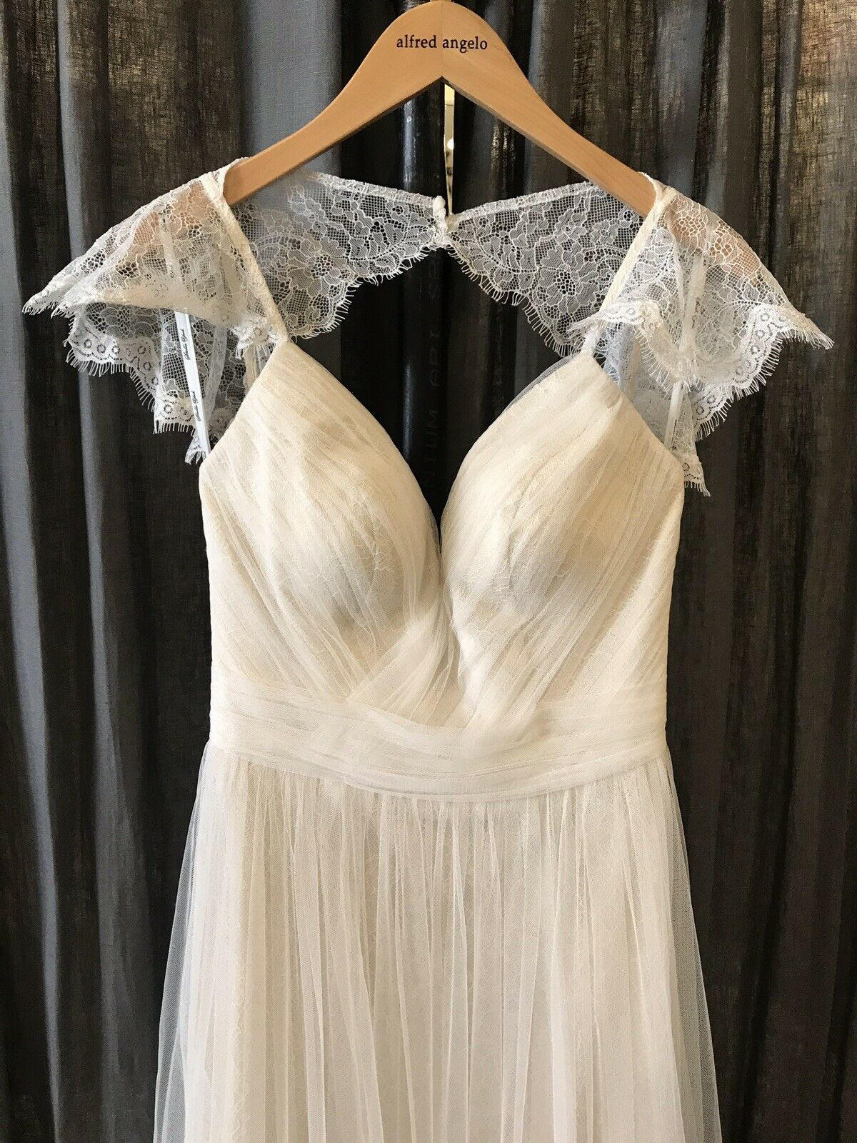Stella York 6199 Elegant Wedding Gown - A-Line Lace Bridal Dress with V-Neck & Chapel Train - Perfect for Church Ceremonies, Beach Weddings & Formal Receptions