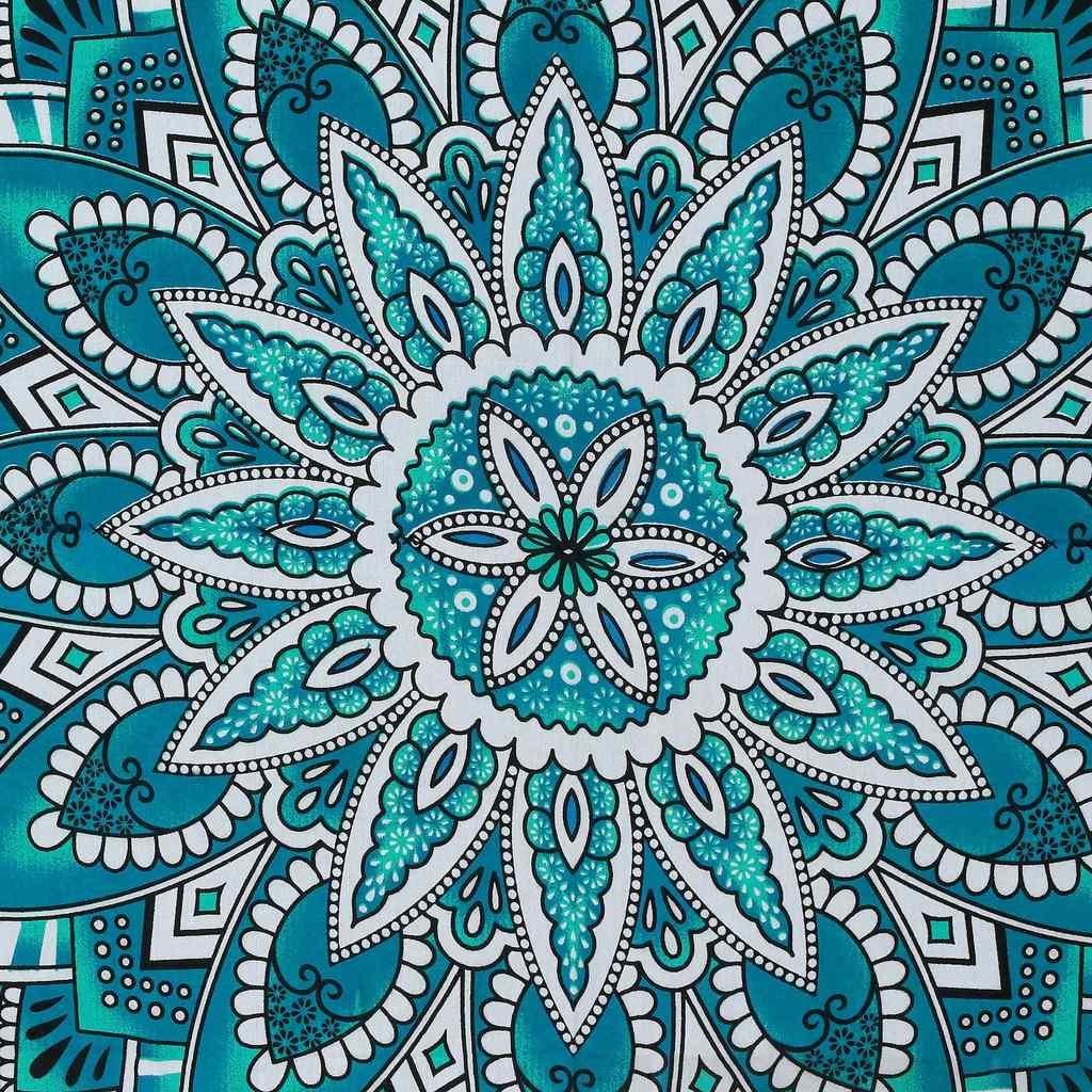 Green Mandala Tapestry Queen Size - 100% Cotton Printed Bohemian Beach Throw Blanket, Wall Hanging & Room Divider for Bedroom Decor, Yoga Meditation Space & Outdoor Picnic Accessories