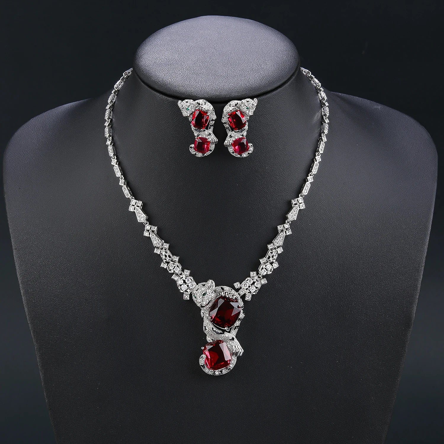 Wholesale Retro Cubic Zirconia Leopard Necklace & Earrings Set for Women - Fashion Animal Jewelry Gift for Party, Date Night & Special Occasions