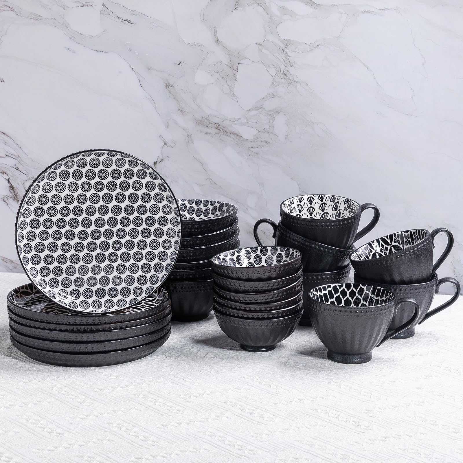 LEHAHA 6-Piece Ceramic Dinner Plates Set - 8-inch Black and White Porcelain Plates for Dessert, Salad, Pasta & Pizza | Round Dishwasher & Microwave Safe Plates for Home, Restaurant & Party Use | Elegant Tableware for Everyday Dining & Entertaining