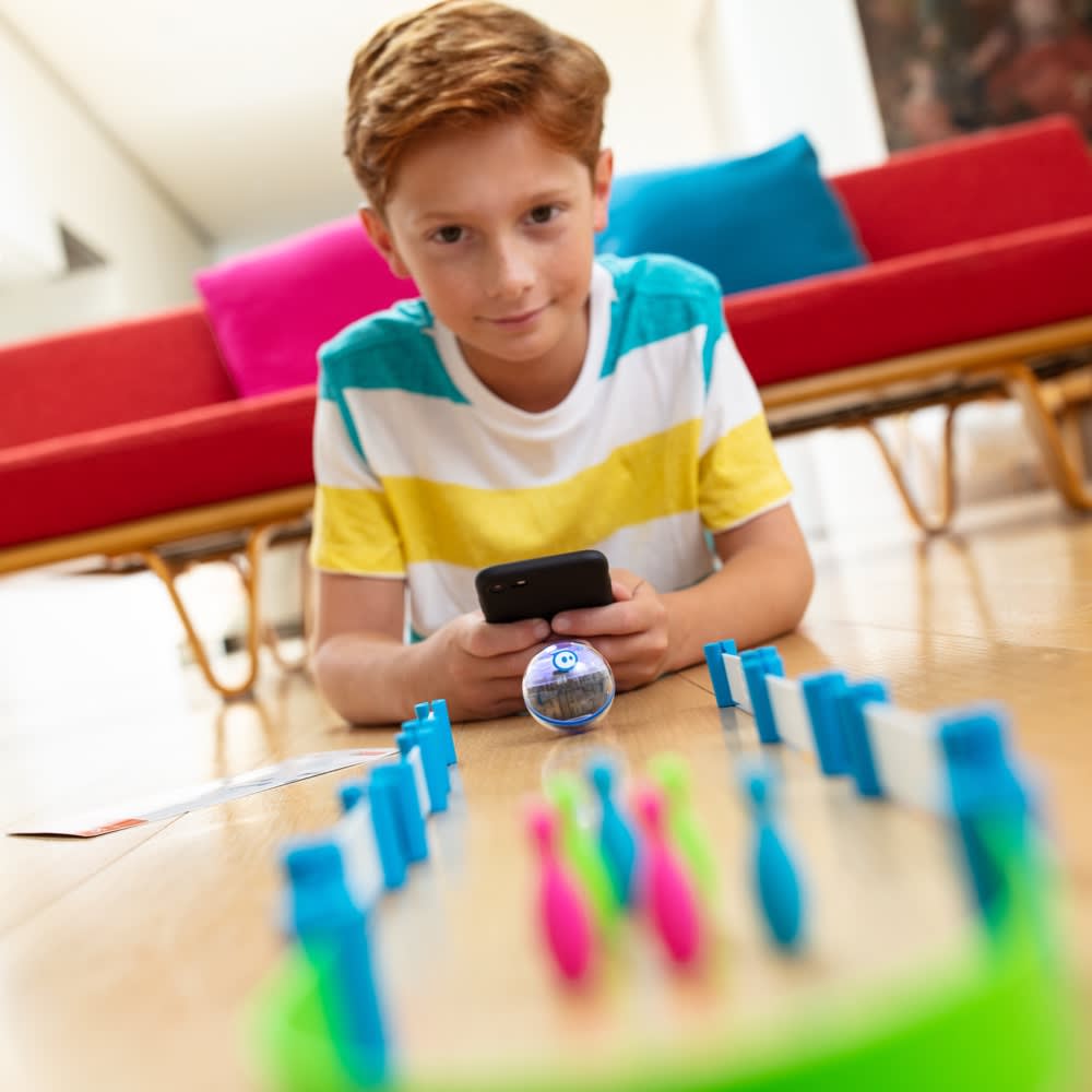 Sphero Mini Activity Education Kit 16 Pack (V2) - STEM Learning Robots for Kids | Coding & Programming Educational Toys for Classroom, Homeschool & Remote Learning