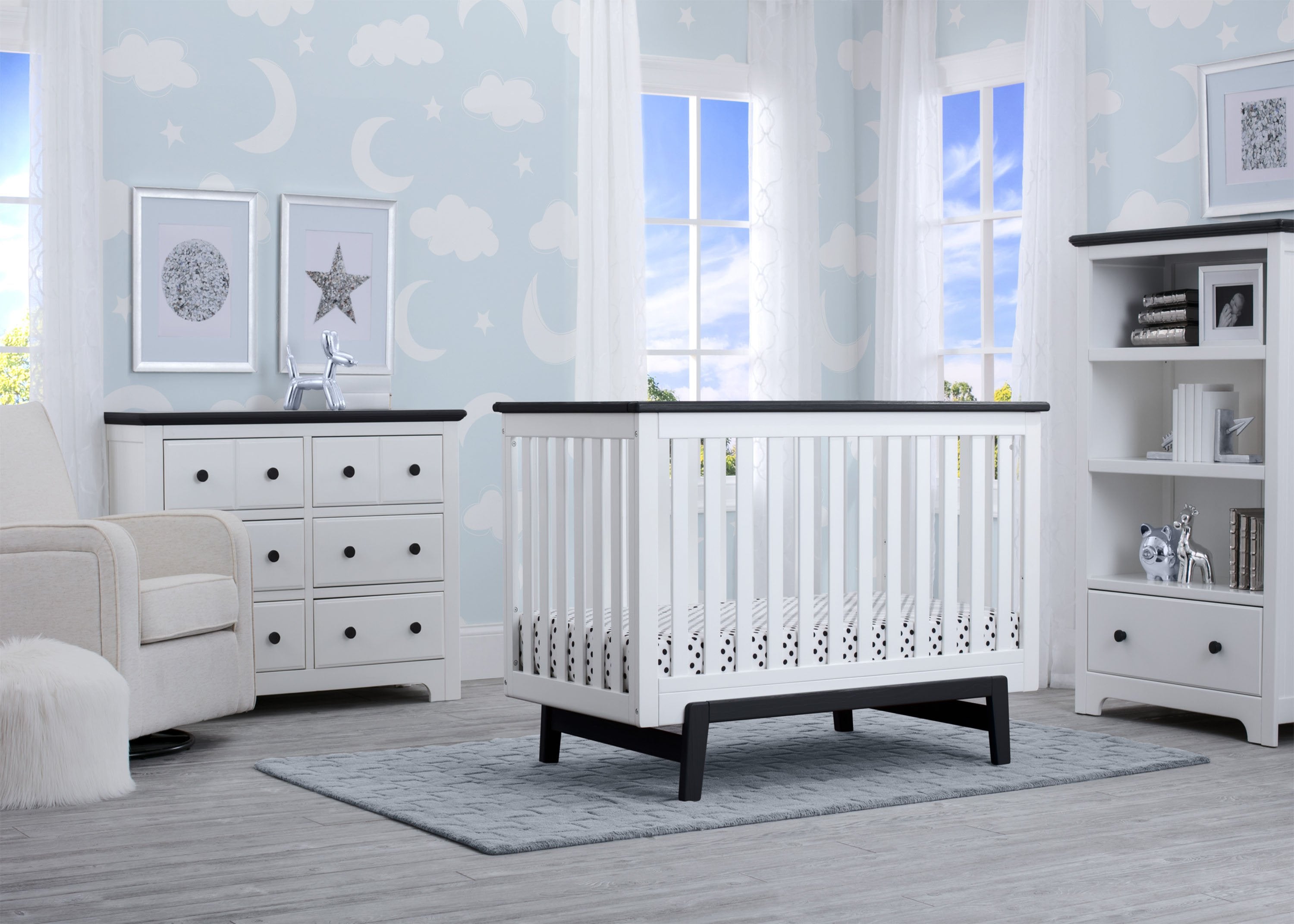 Providence Classic 4-in-1 Convertible Baby Crib - White Nursery Furniture for Toddler to Full Size Bed - Perfect for Nursery, Bedroom & Daycare